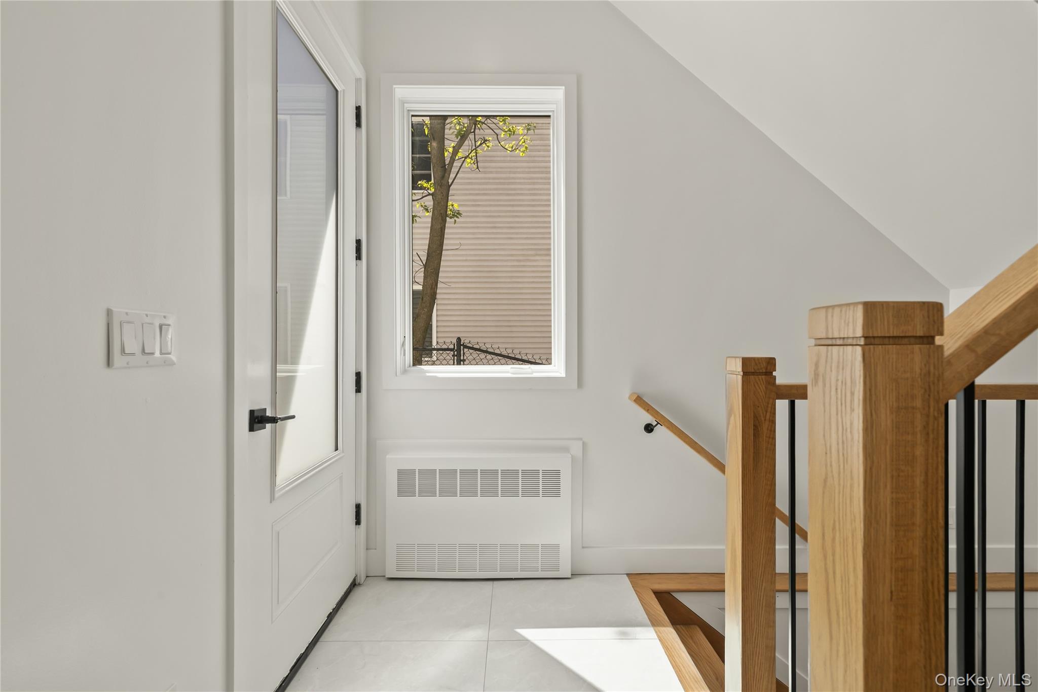 37 Ewing Avenue, Unit 201 photo 8