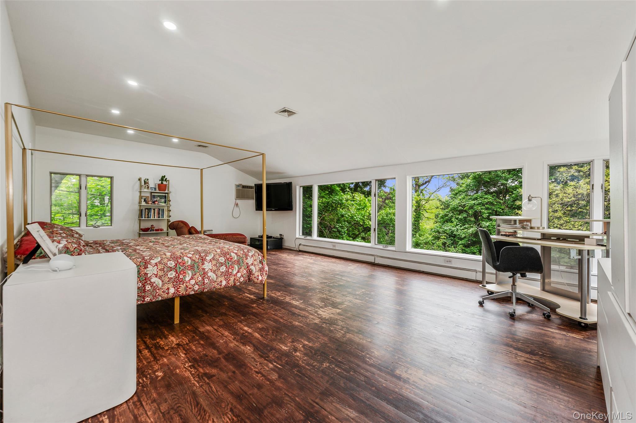 27 Ridge Drive E – For Sale photo 21