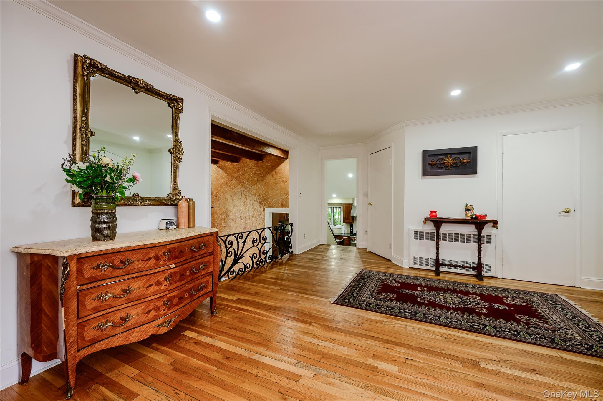 27 Ridge Drive E – For Sale photo 2