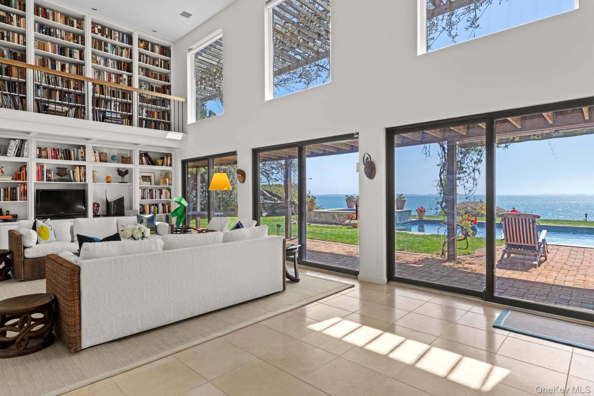 24 Aqua Drive – For Sale photo 11