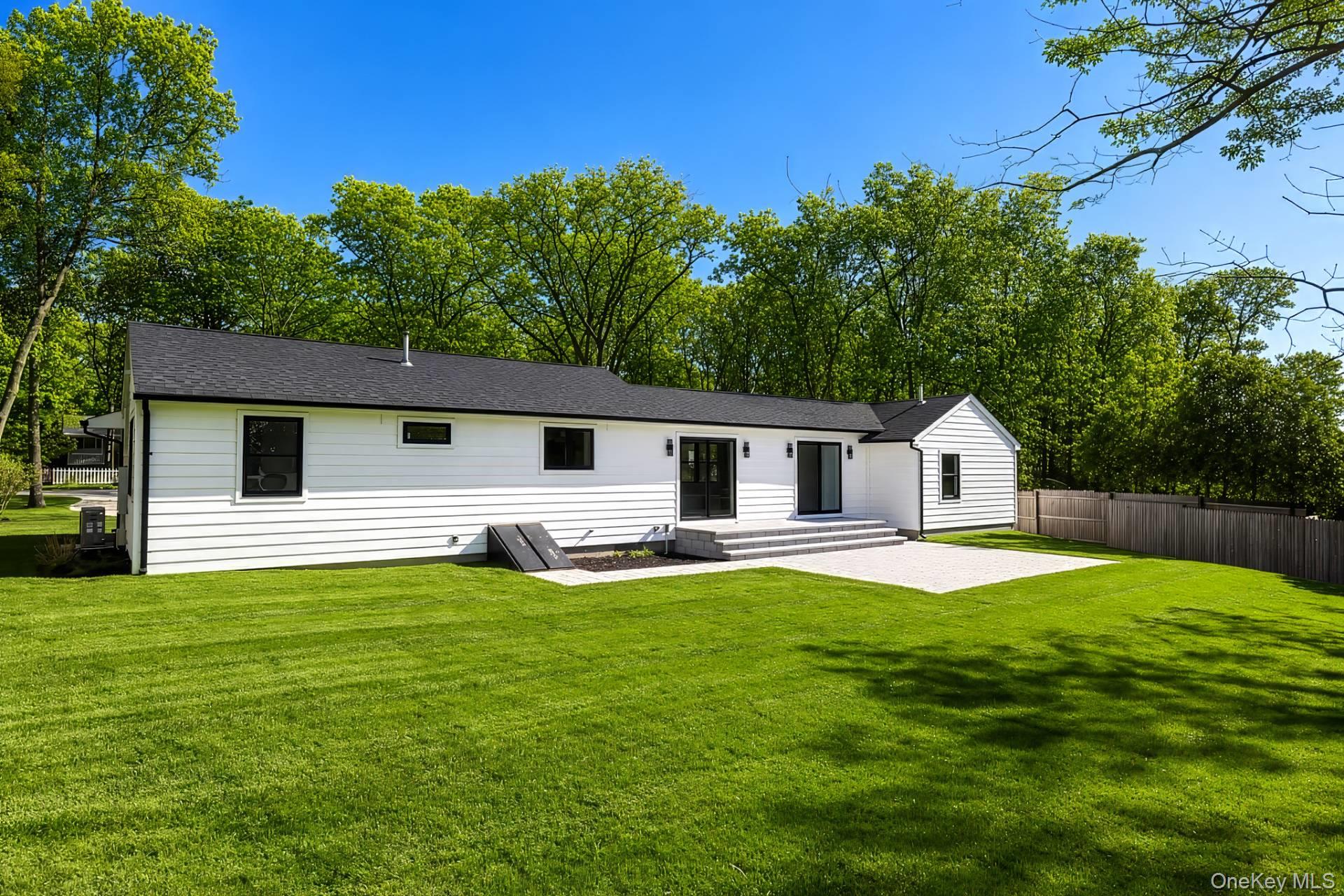 10 Tramposh Lane – For Sale photo 28