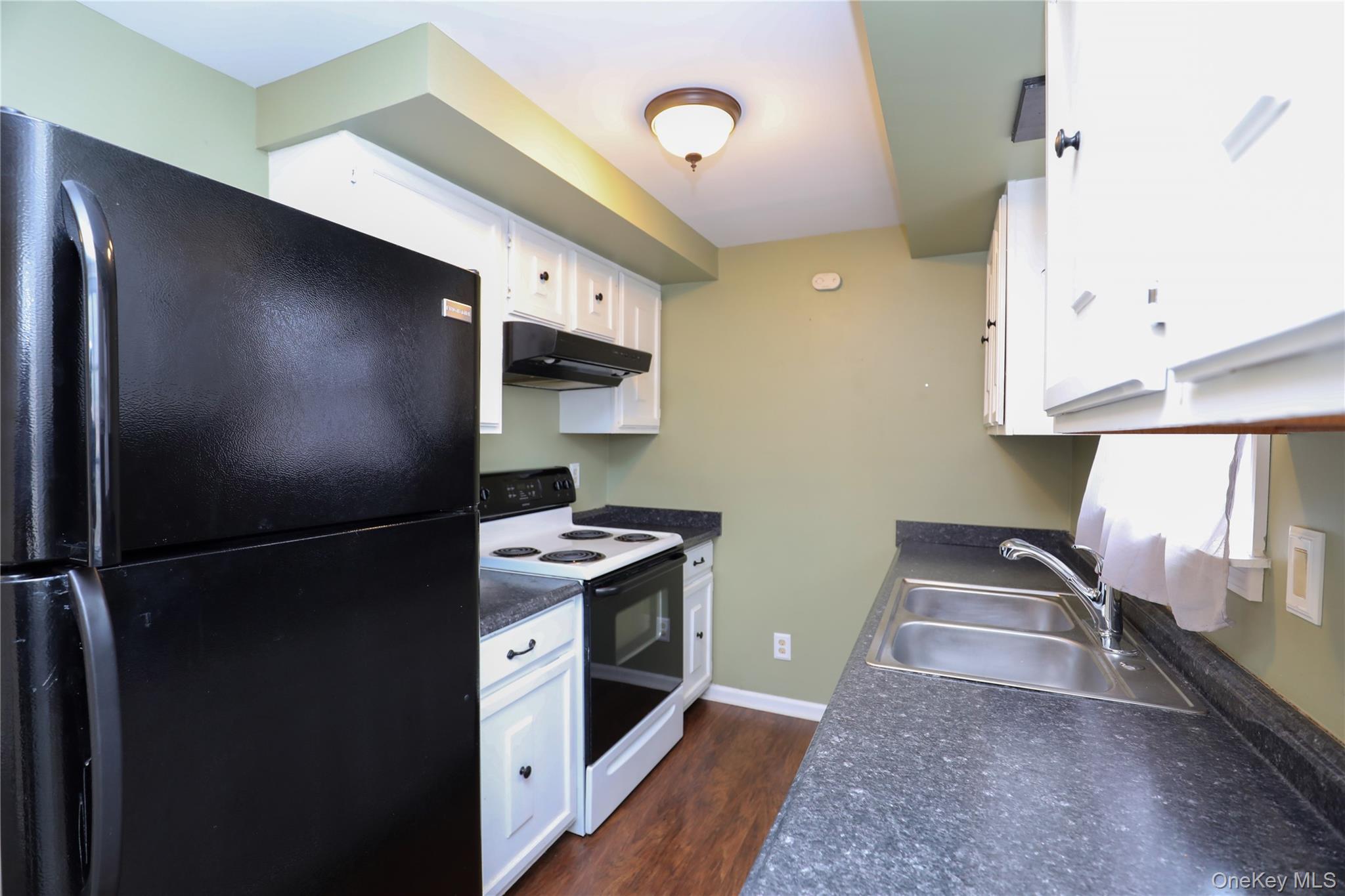 120 Hinsdale Street, Unit 1 photo 6