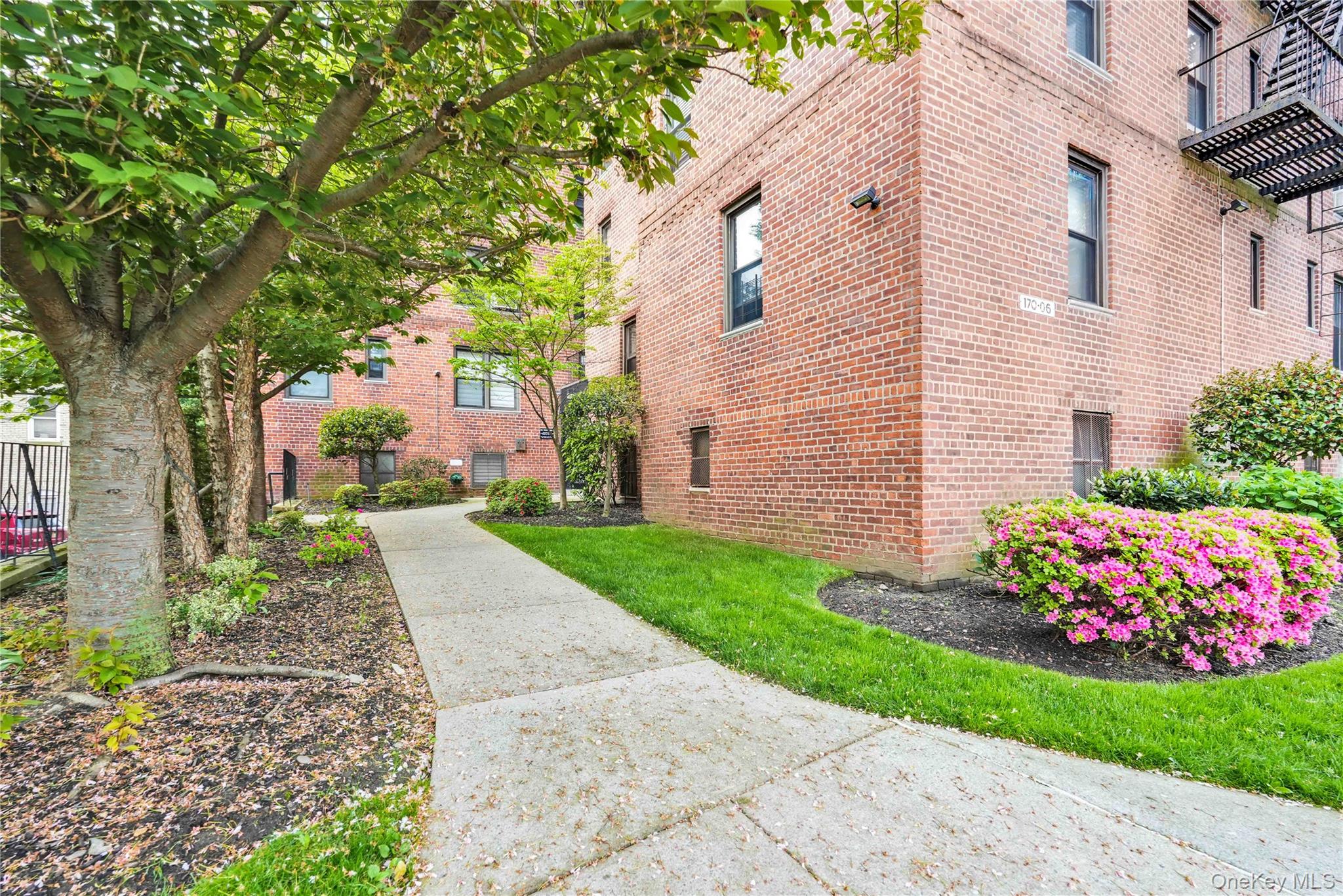 170-06 Crocheron Avenue, Unit 2E photo 19
