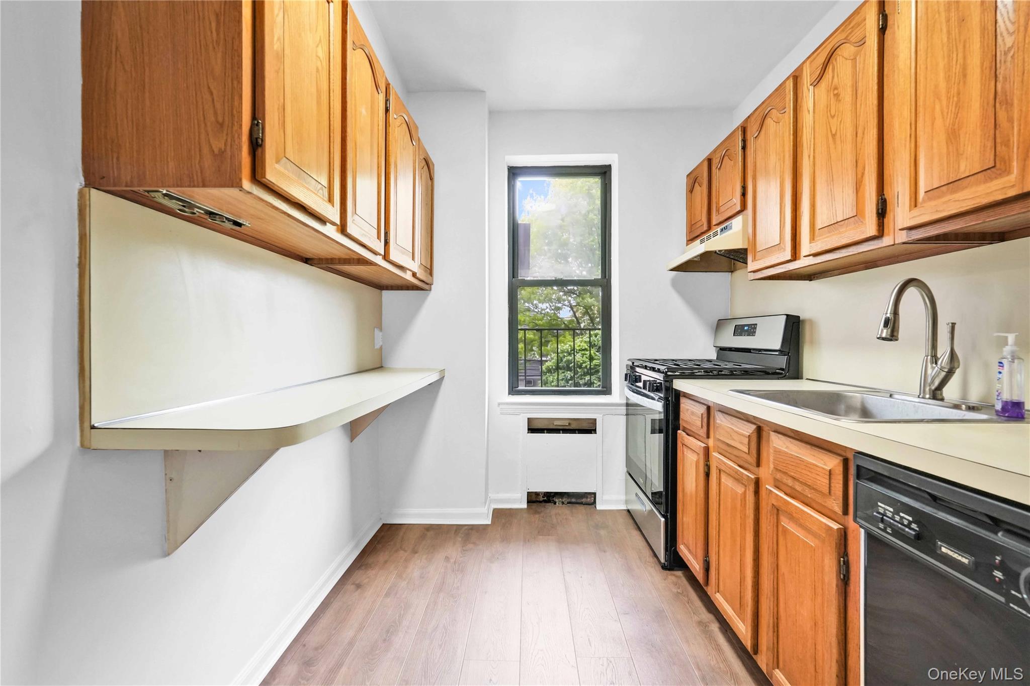 170-06 Crocheron Avenue, Unit 2E photo 9