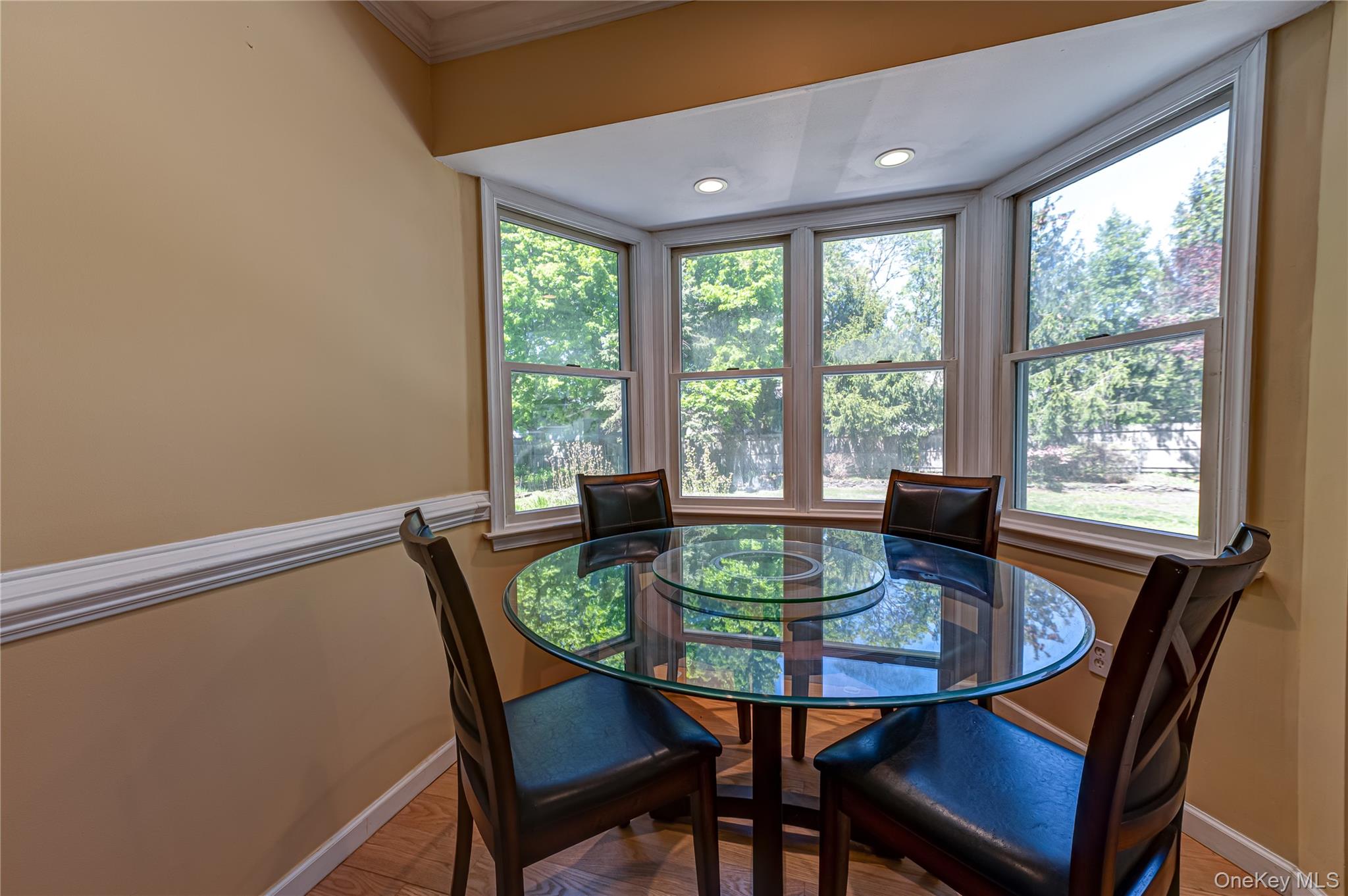 220 Windsor Avenue – For Sale photo 18