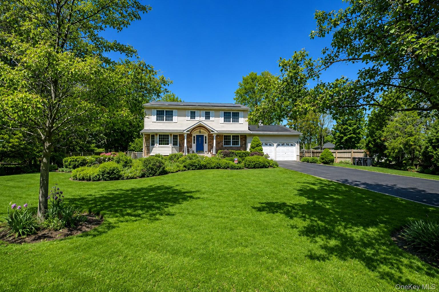 220 Windsor Avenue – For Sale