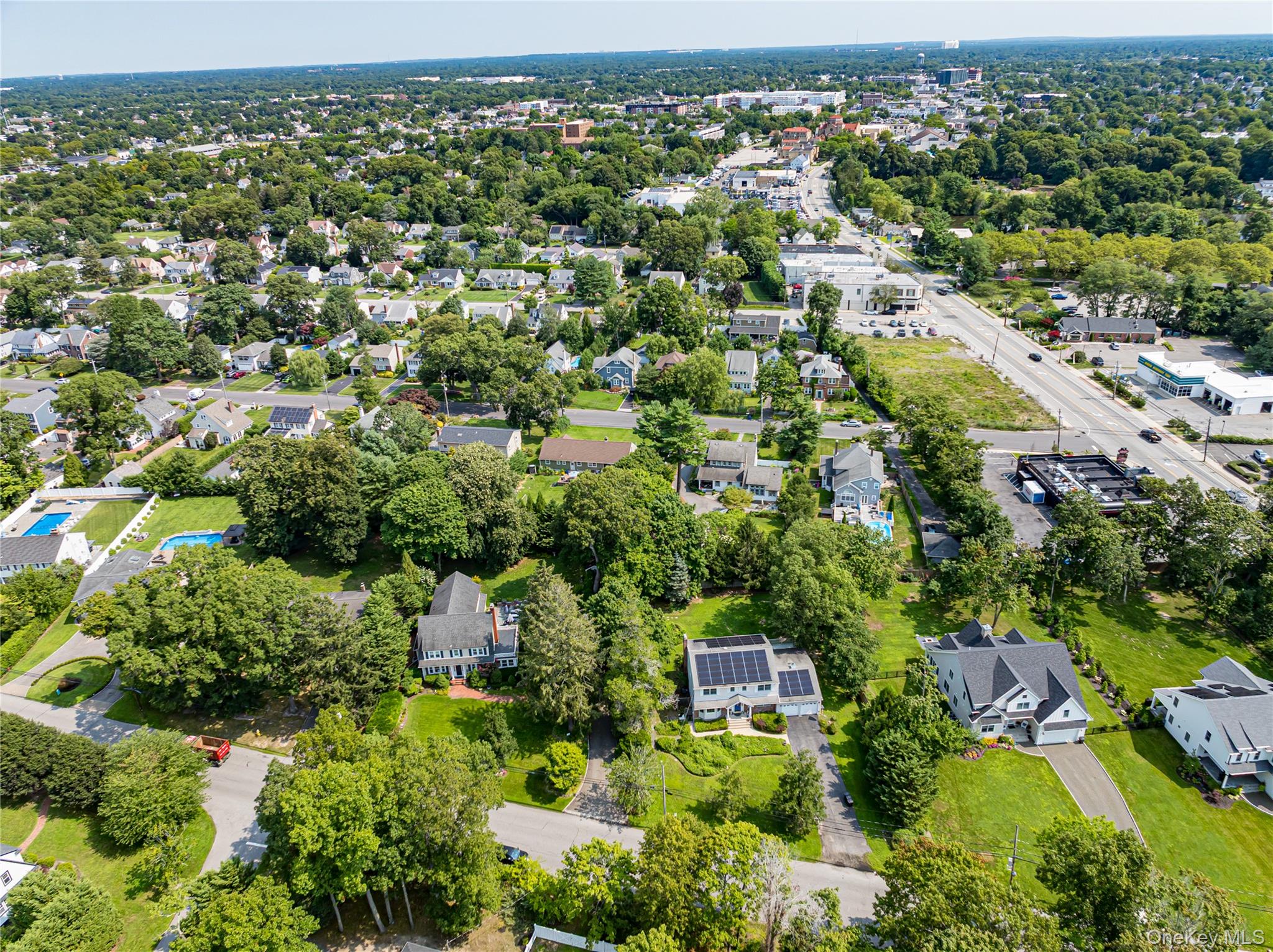 220 Windsor Avenue – For Sale photo 7