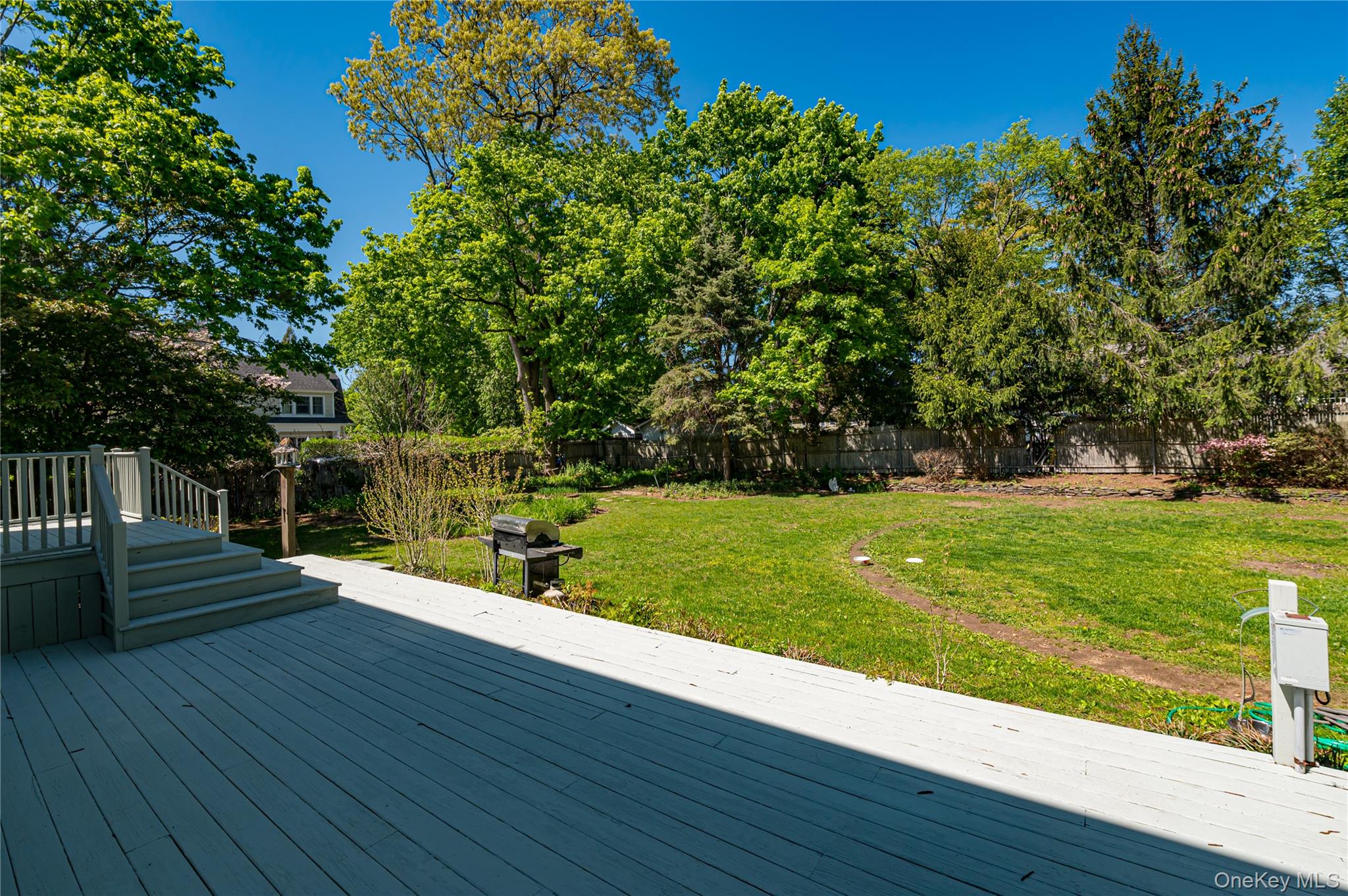 220 Windsor Avenue – For Sale photo 32
