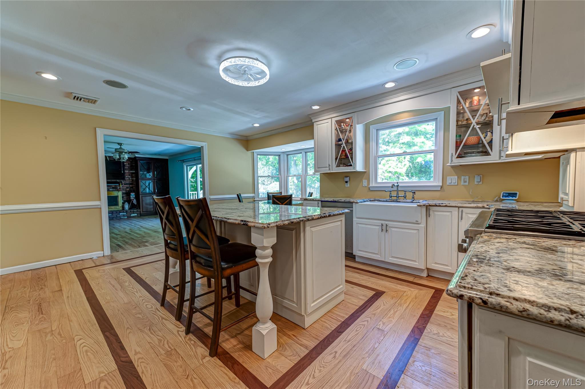 220 Windsor Avenue – For Sale photo 16