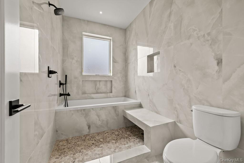 11 Lincoln Street, Unit 201 photo 27