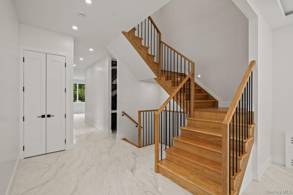 11 Lincoln Street, Unit 201 photo 8