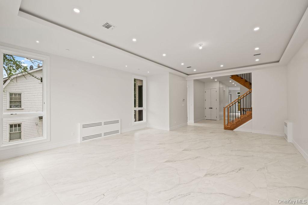 11 Lincoln Street, Unit 201 photo 7