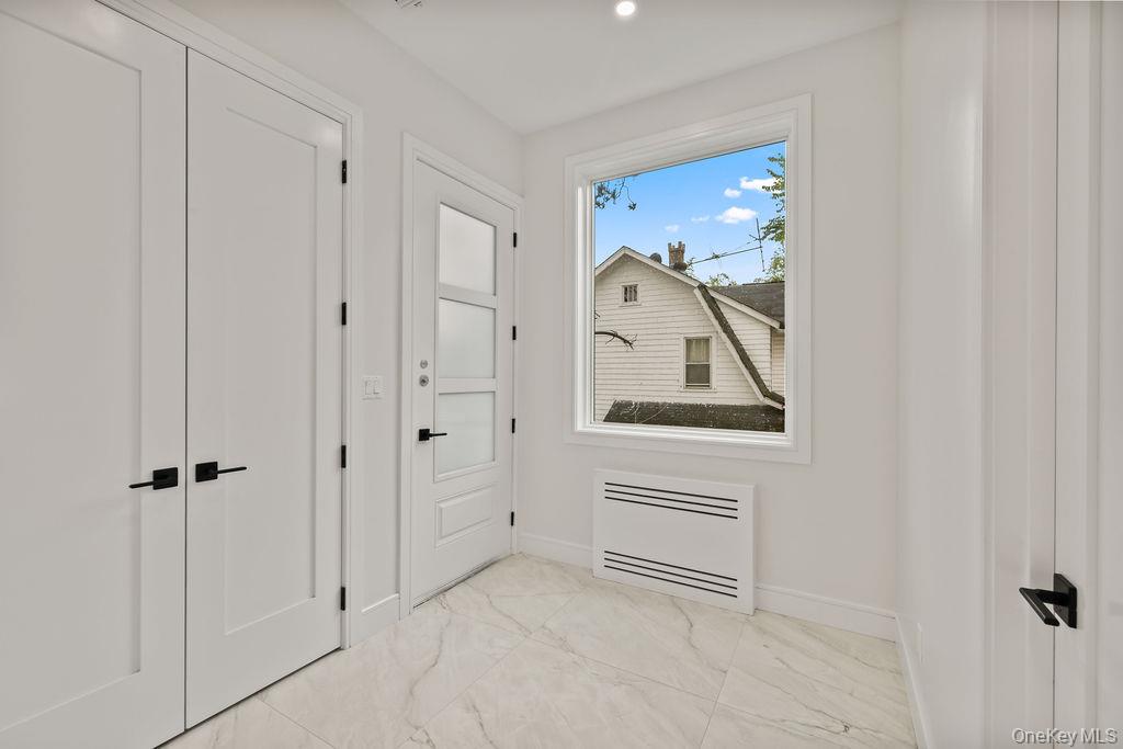 11 Lincoln Street, Unit 201 photo 4