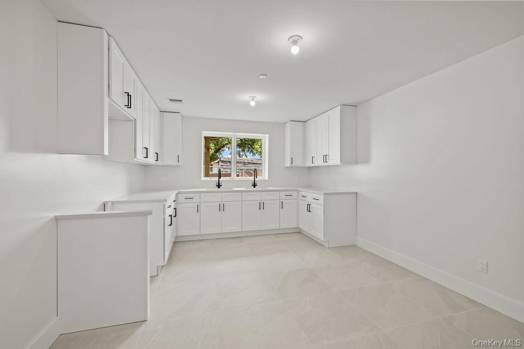 11 Lincoln Street, Unit 201 photo 43