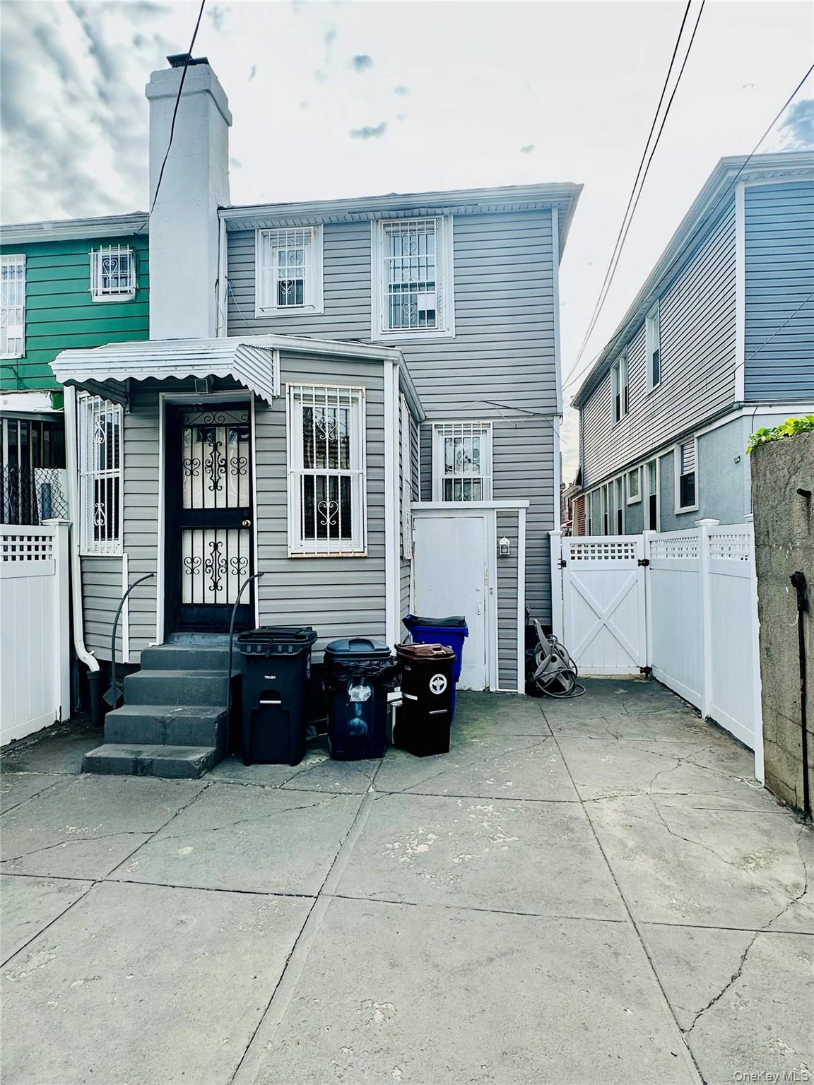 661 E 43rd Street – For Sale photo 7