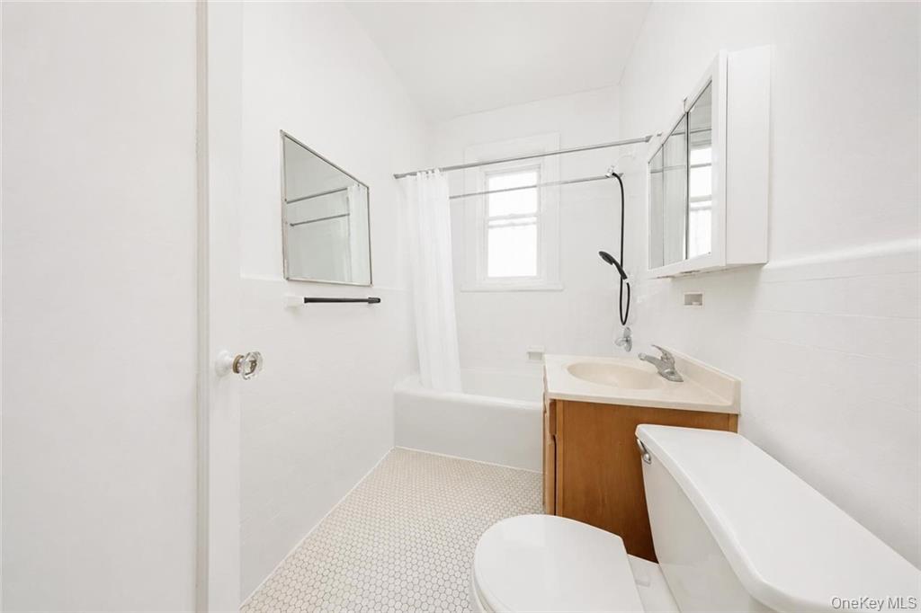 827 49th Street – For Sale photo 14