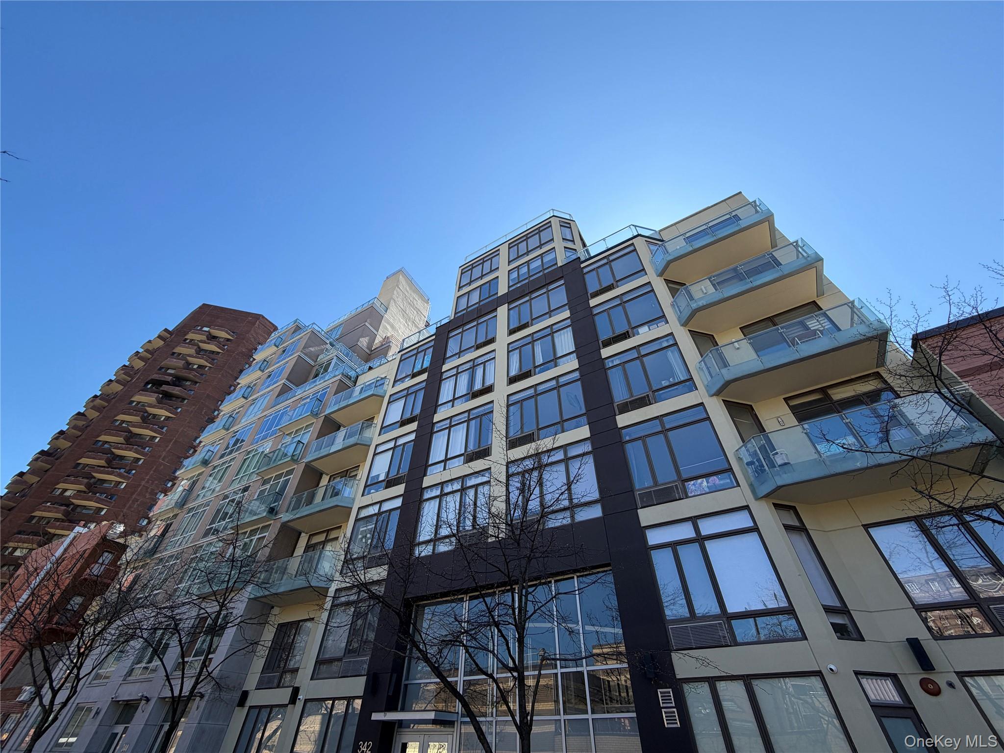 342 E 110th Street, Unit 8C photo 2