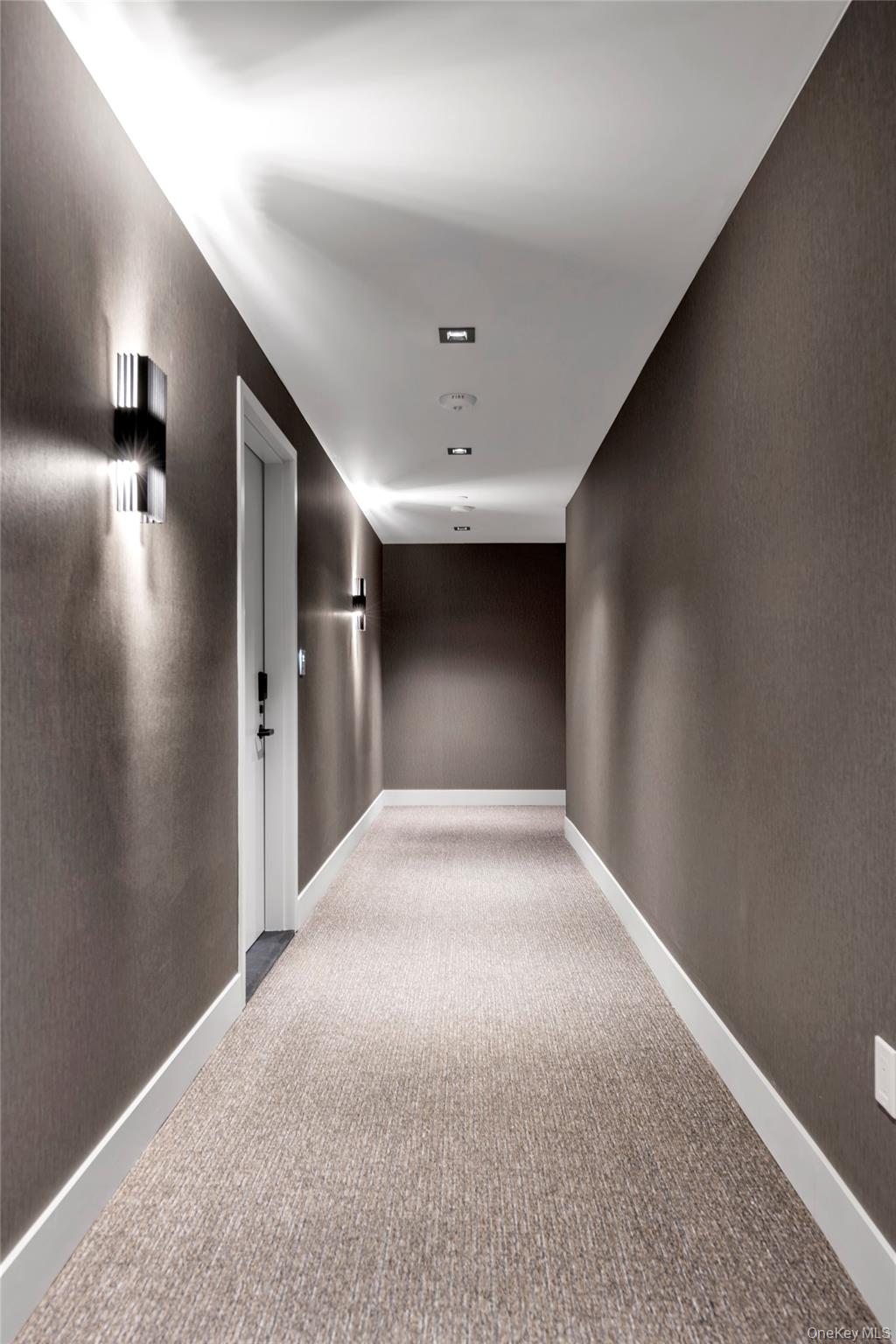 108 Middle Neck Road, Unit 4G photo 4