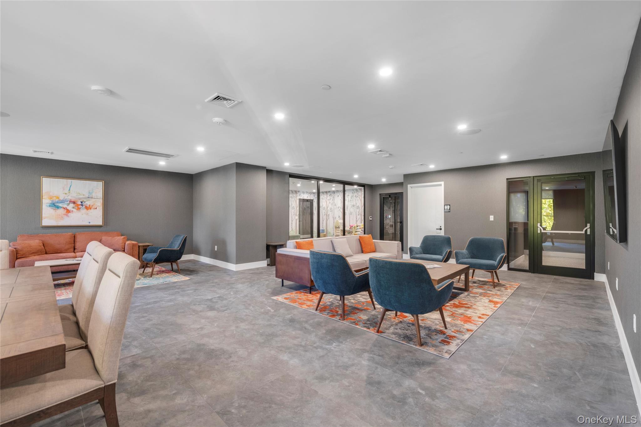 108 Middle Neck Road, Unit 4G photo 7