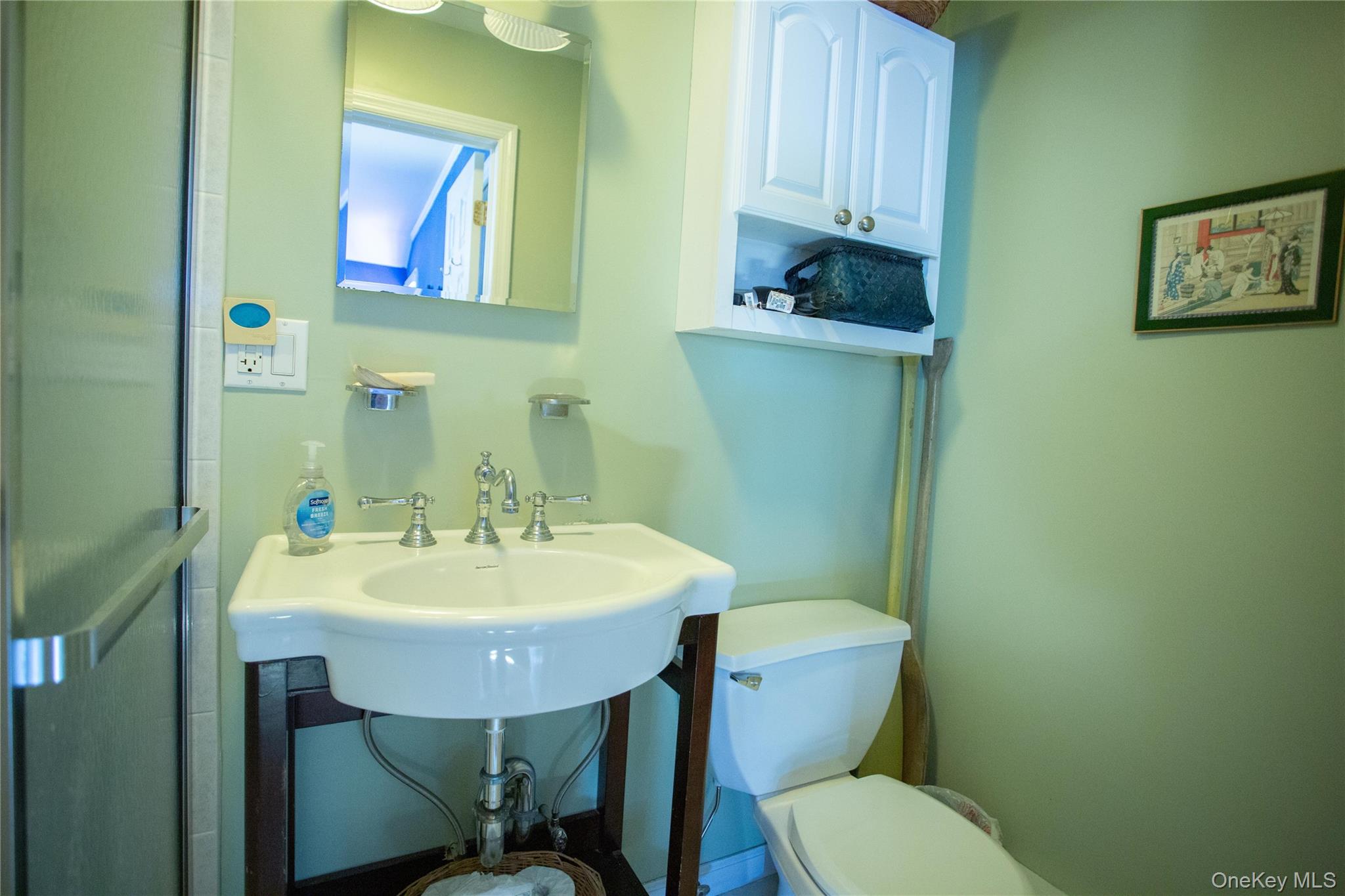 272 Laurelton Boulevard – For Rent photo 14