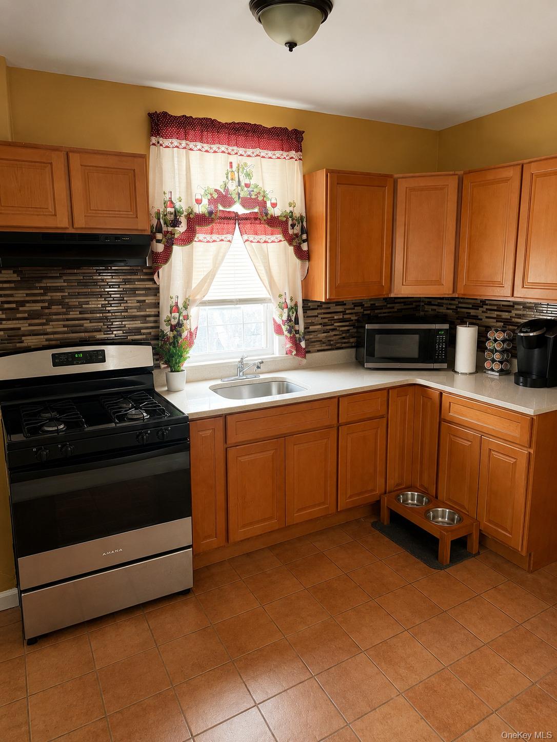 142 N 6th Avenue – For Sale photo 6