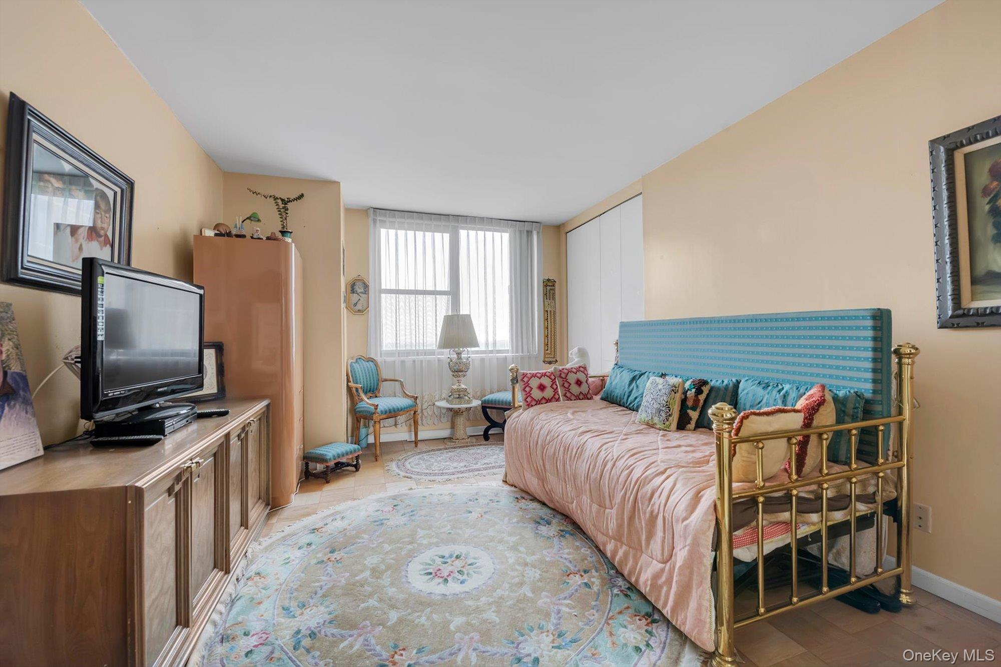271-10 Grand Central Parkway, Unit 29V photo 10