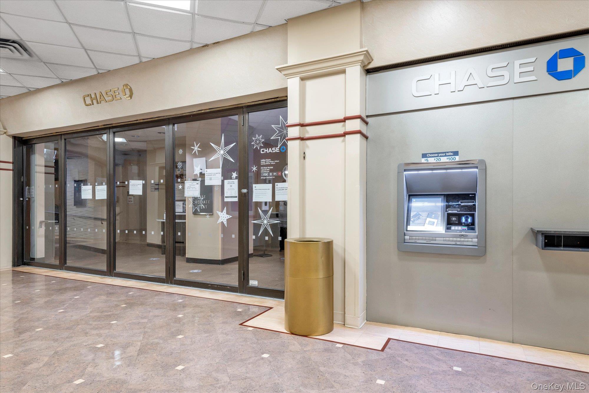271-10 Grand Central Parkway, Unit 29V photo 18