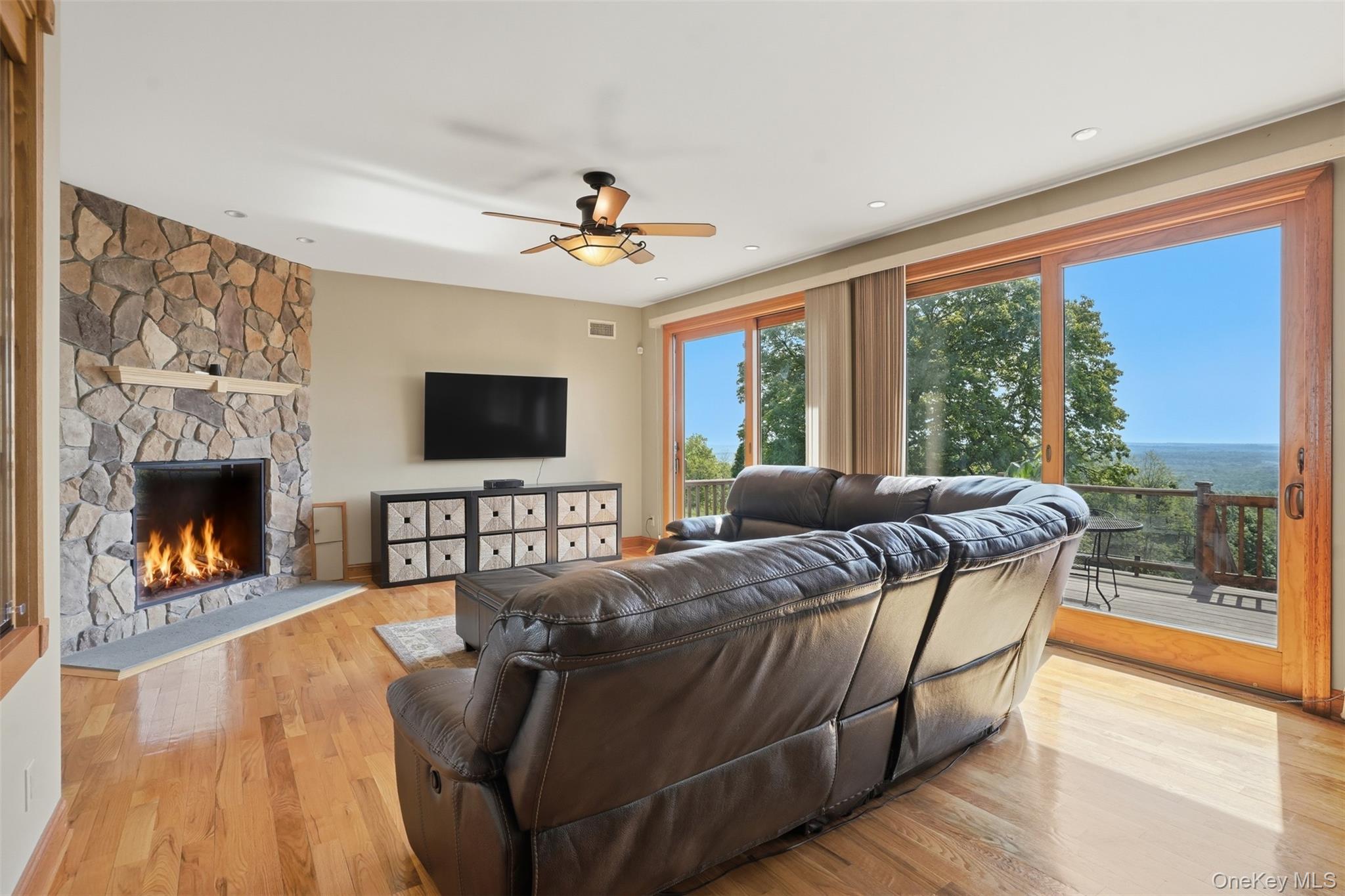 4 Rachel Court – For Sale photo 3