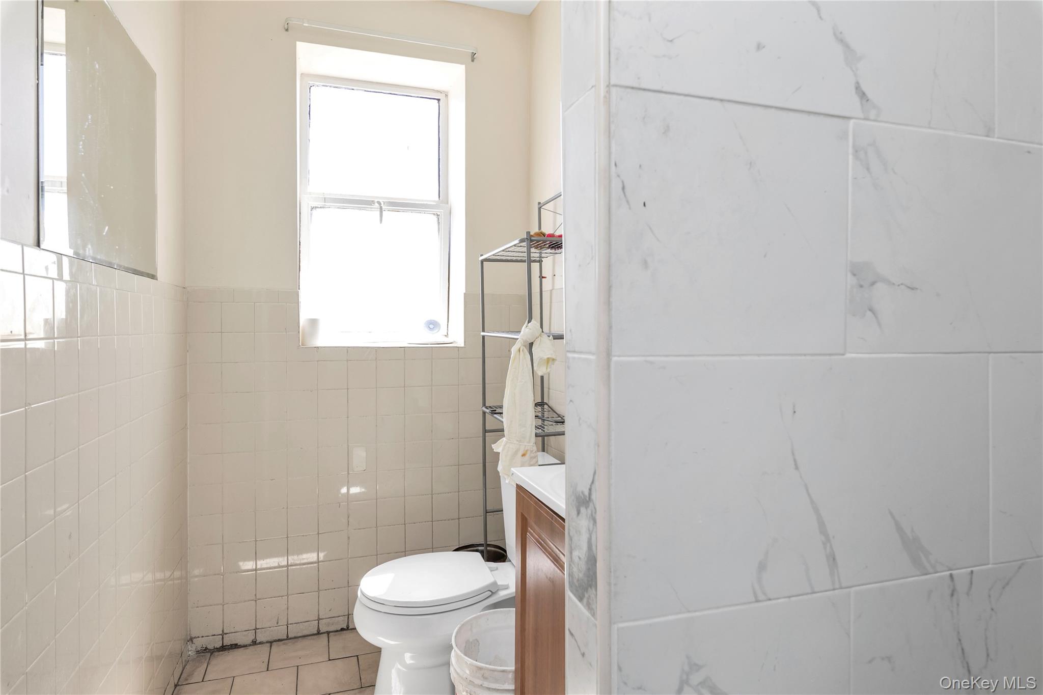 55-20 37th Avenue – For Rent photo 8