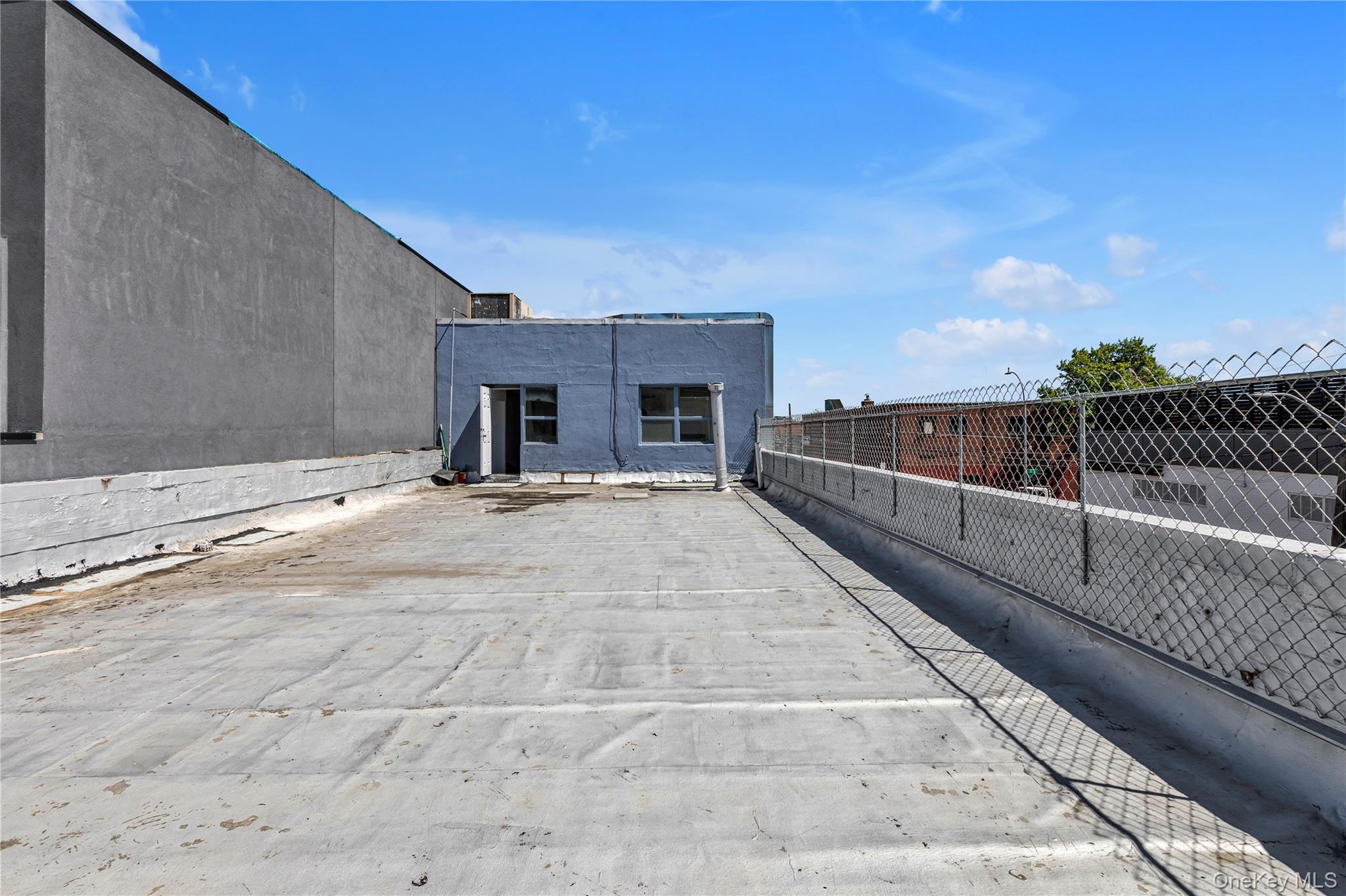 55-20 37th Avenue – For Rent photo 15