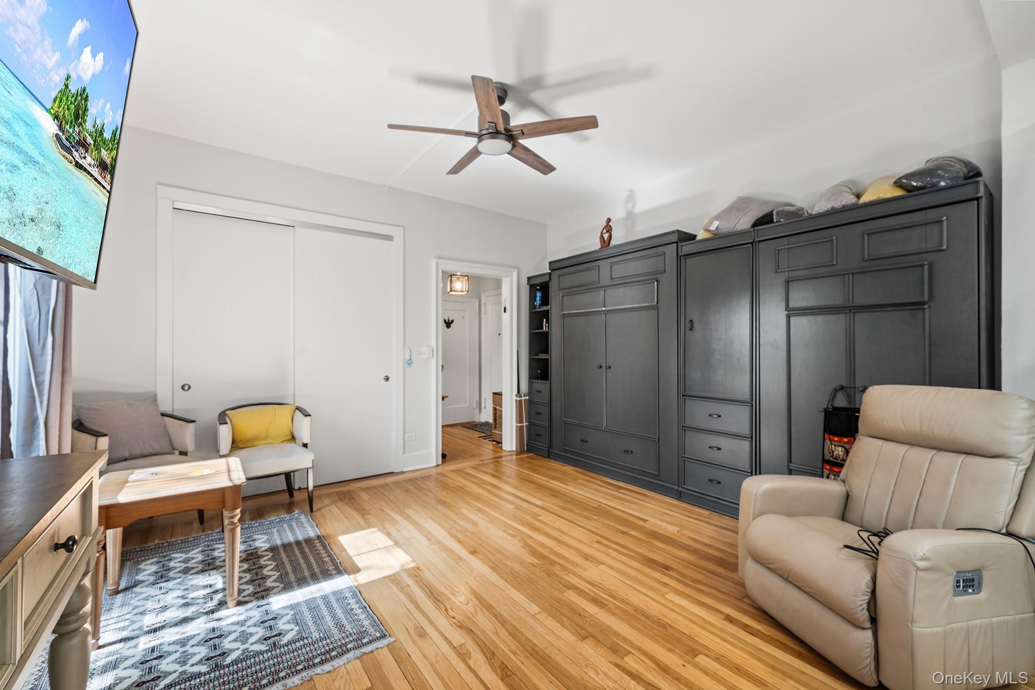 68-10 108th Street, Unit 1D photo 4