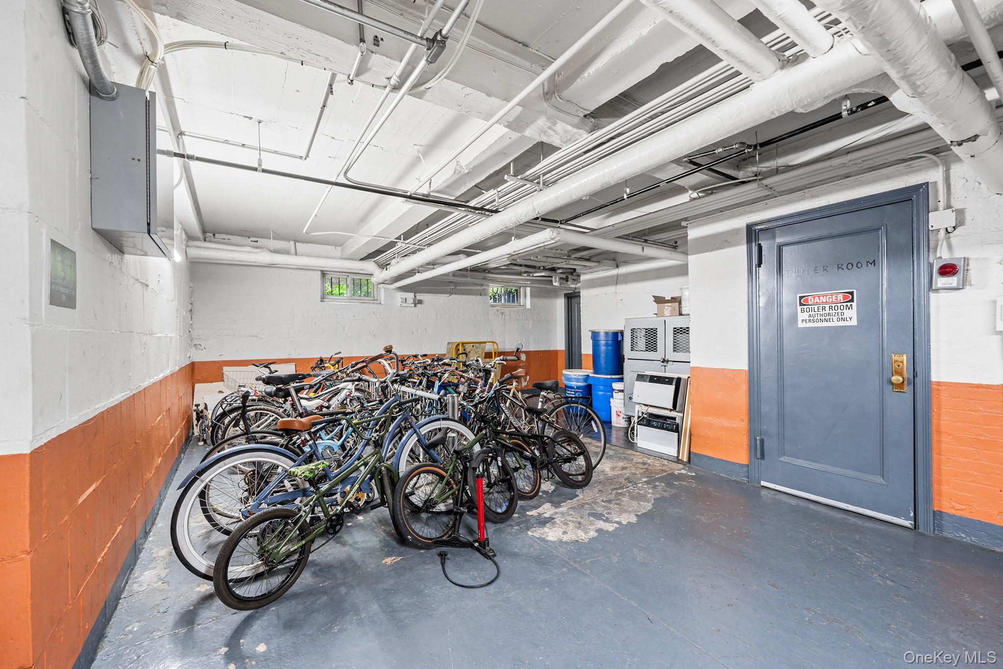 68-10 108th Street, Unit 1D photo 19