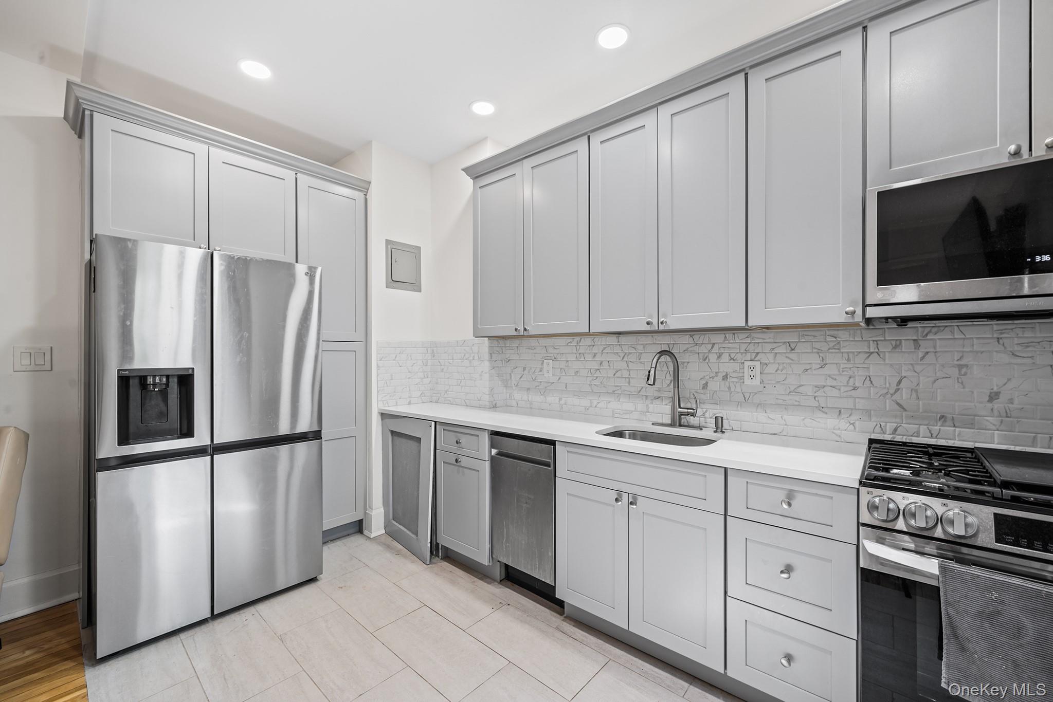 68-10 108th Street, Unit 1D photo 5