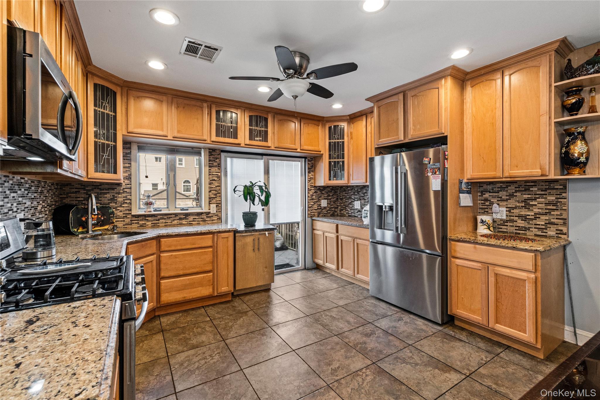 2049 E 71st Street – For Sale photo 7