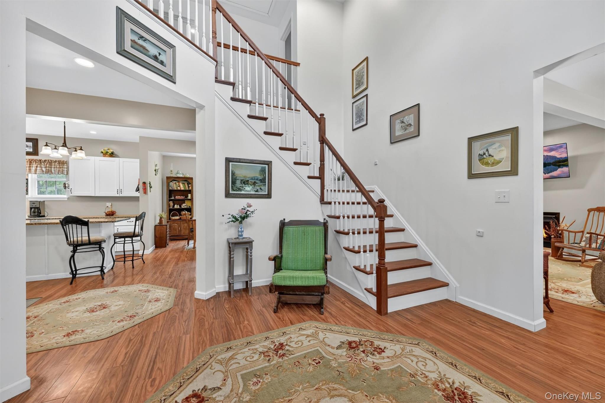 5 Decker Drive – For Sale photo 4