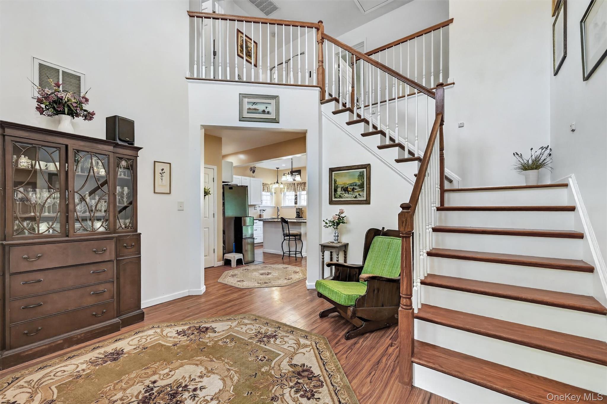 5 Decker Drive – For Sale photo 3
