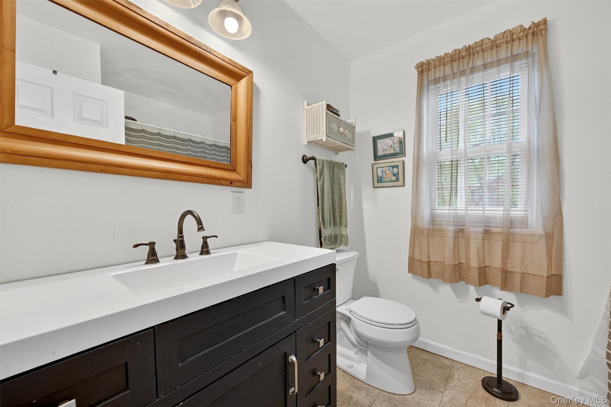 5 Decker Drive – For Sale photo 29