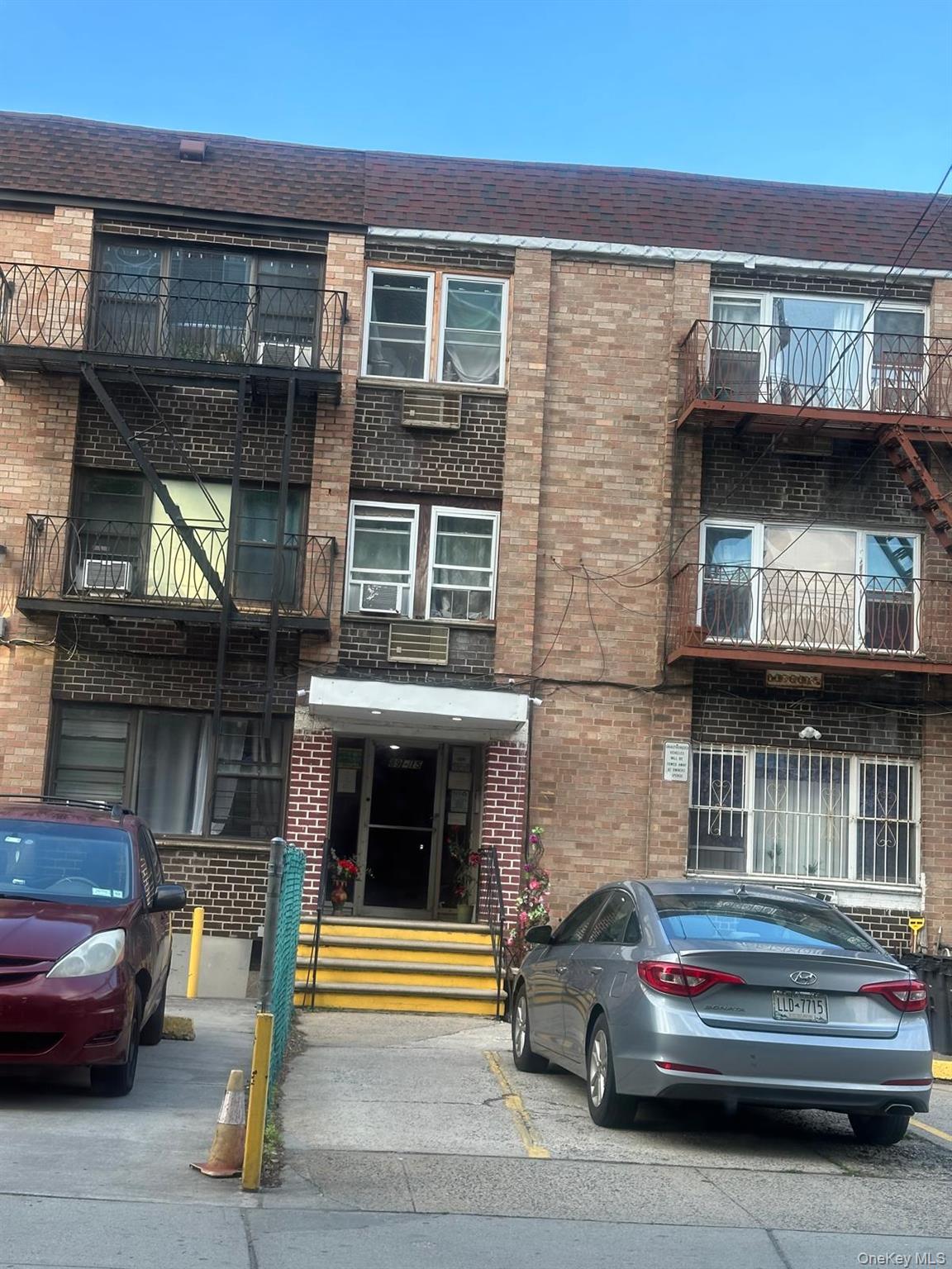 8915 170th Street, Unit 7