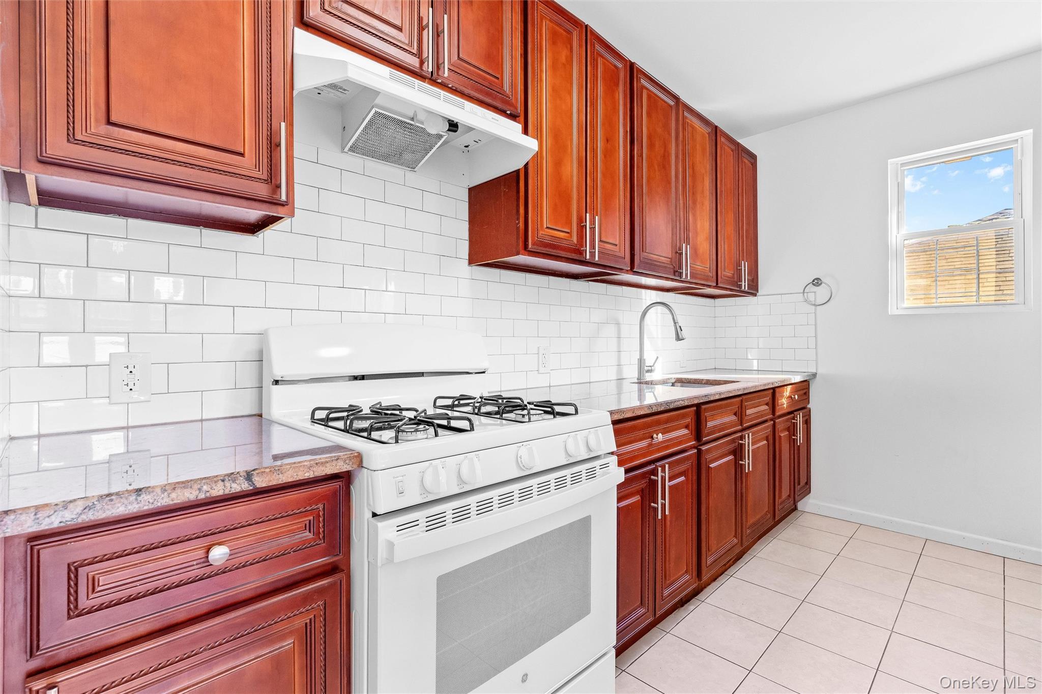 430 Turneur Avenue – For Sale photo 23