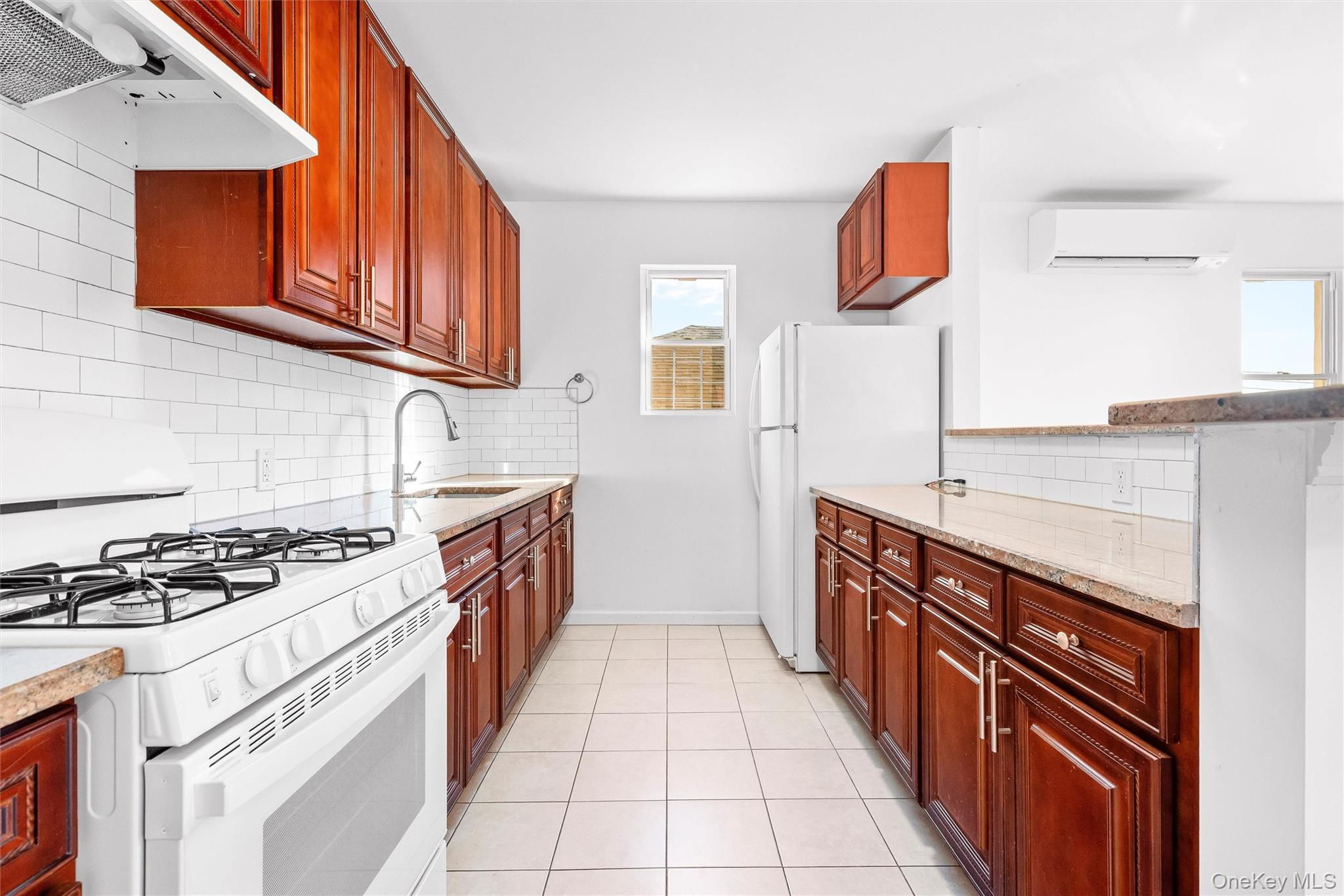 430 Turneur Avenue – For Sale photo 24