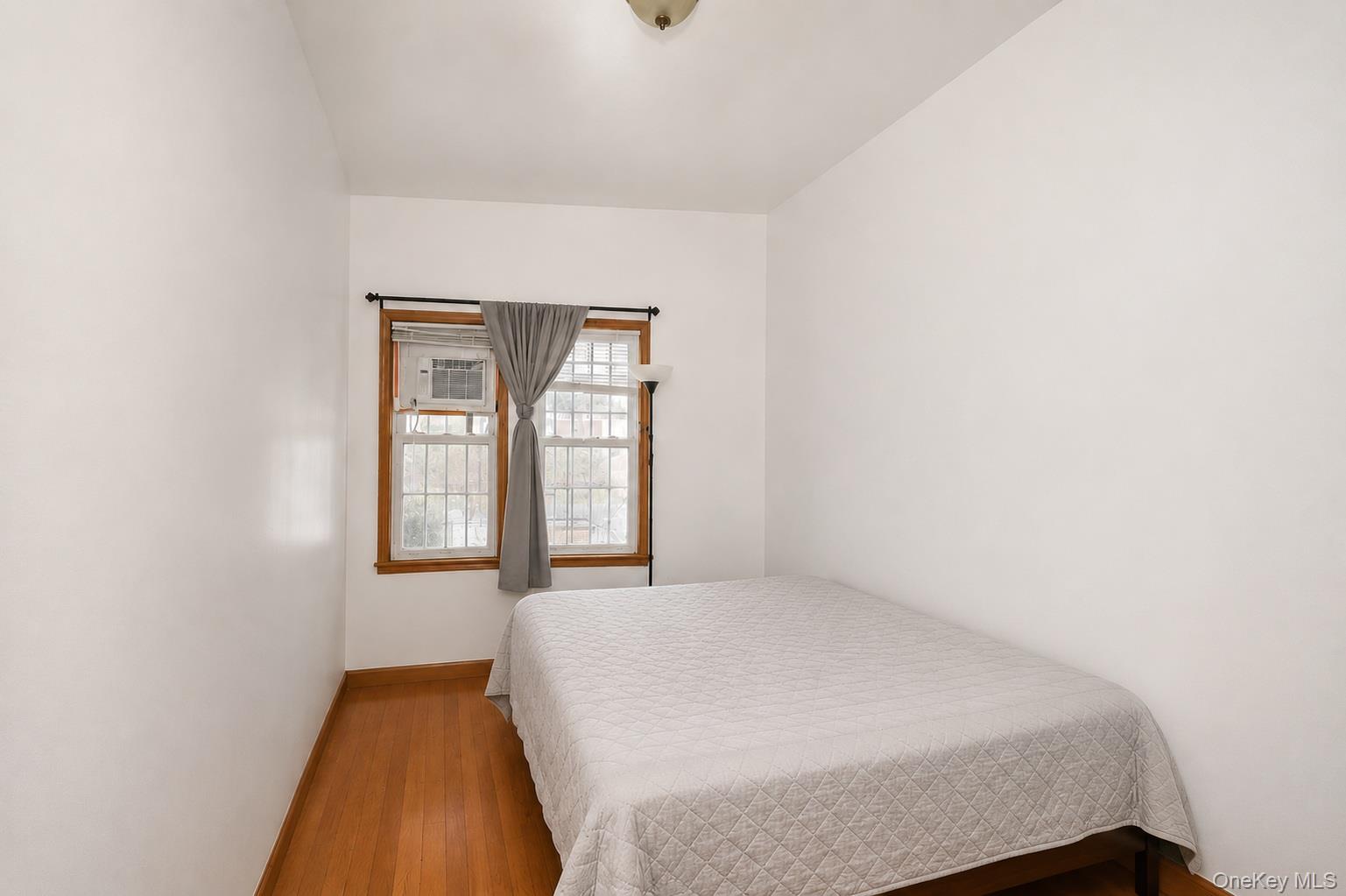 195-29 Jamaica Avenue – For Sale photo 15