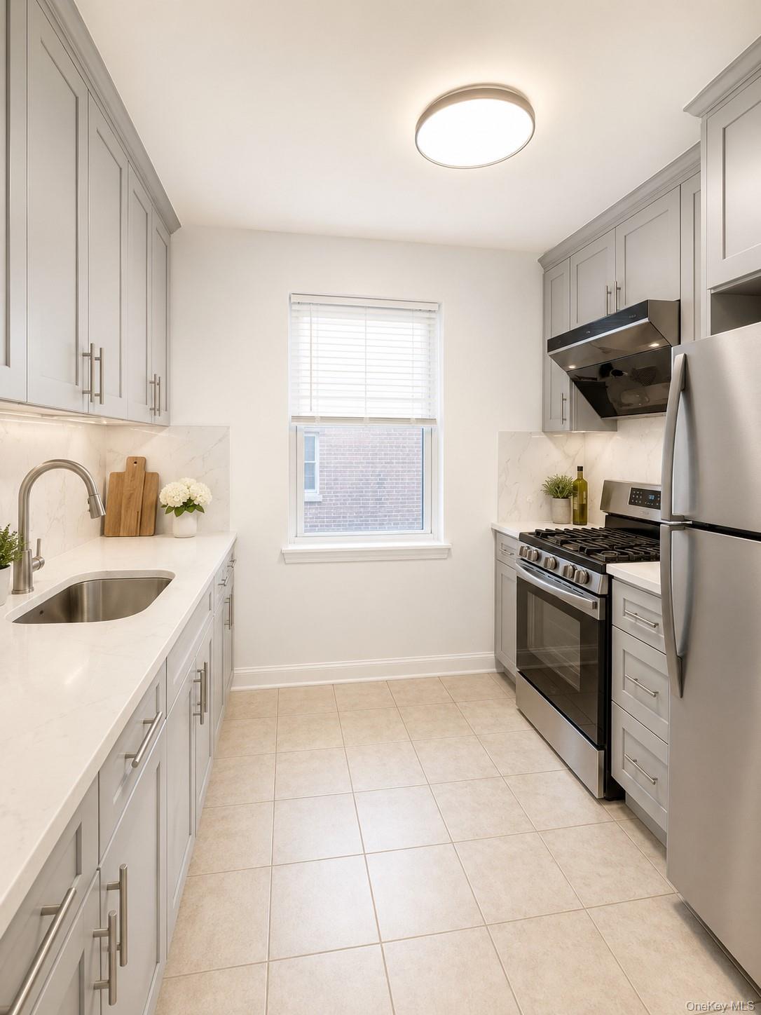 7012 Kissena Boulevard, Unit 102A photo 4