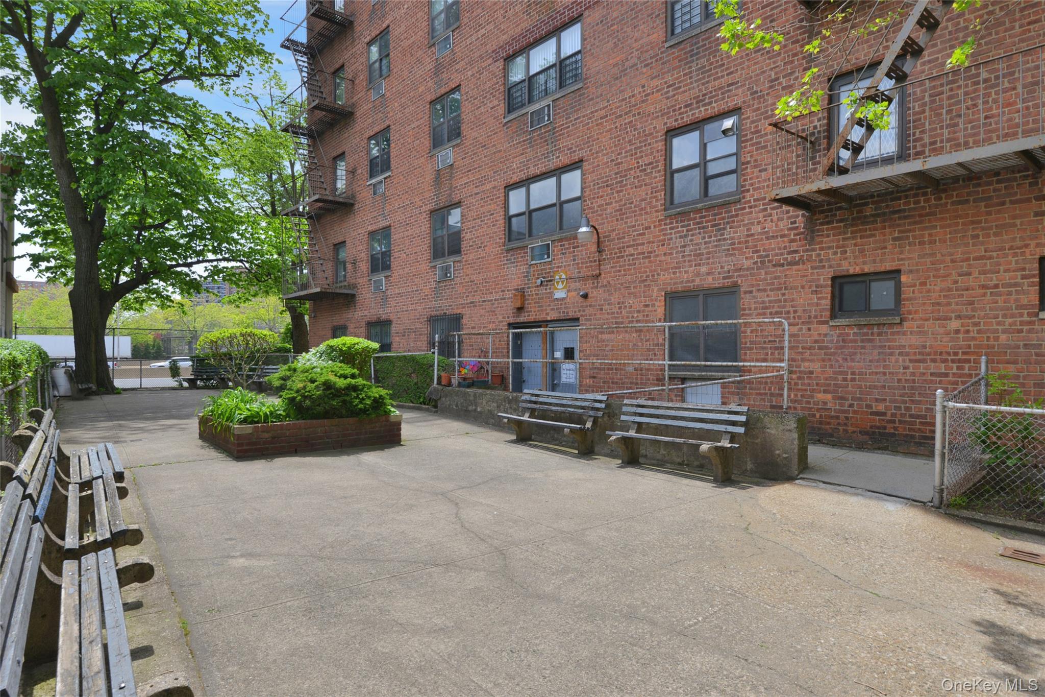 99-10 60Ave, Unit 3B photo 25