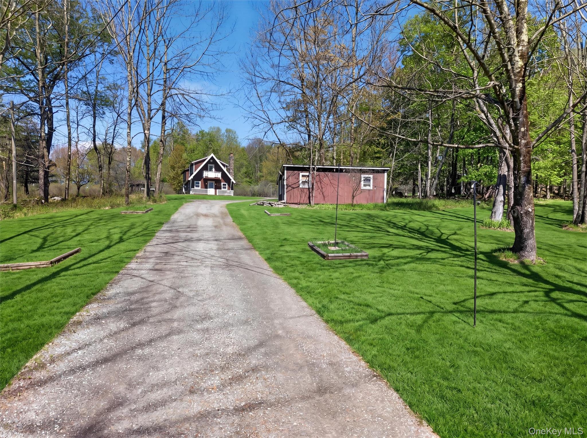 35 Yaun Road – For Sale photo 3