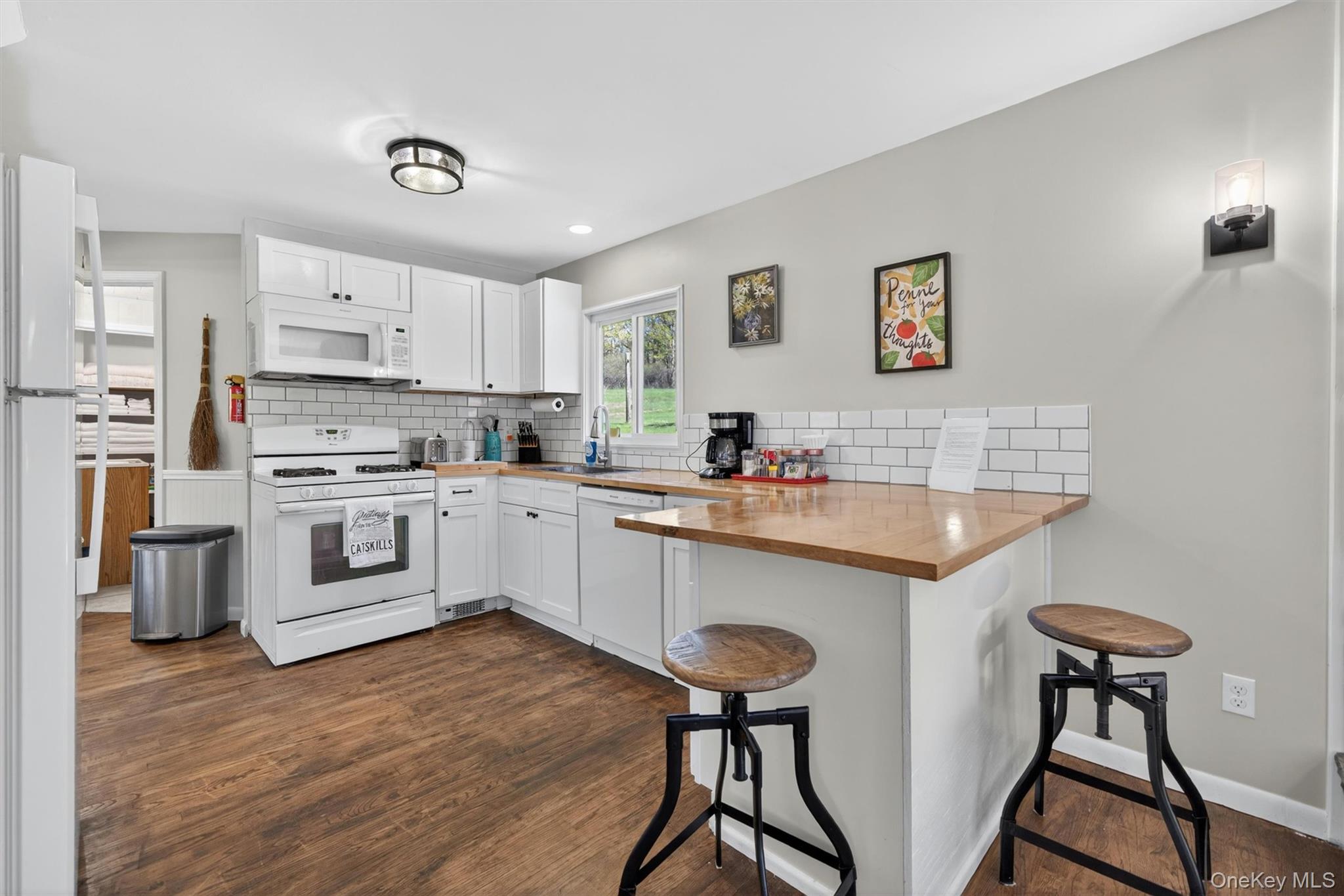 35 Yaun Road – For Sale photo 13