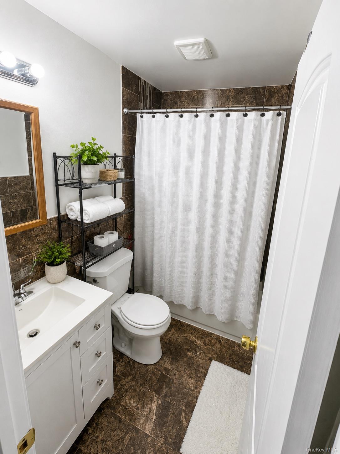 1013 Merriam Road – For Sale photo 8
