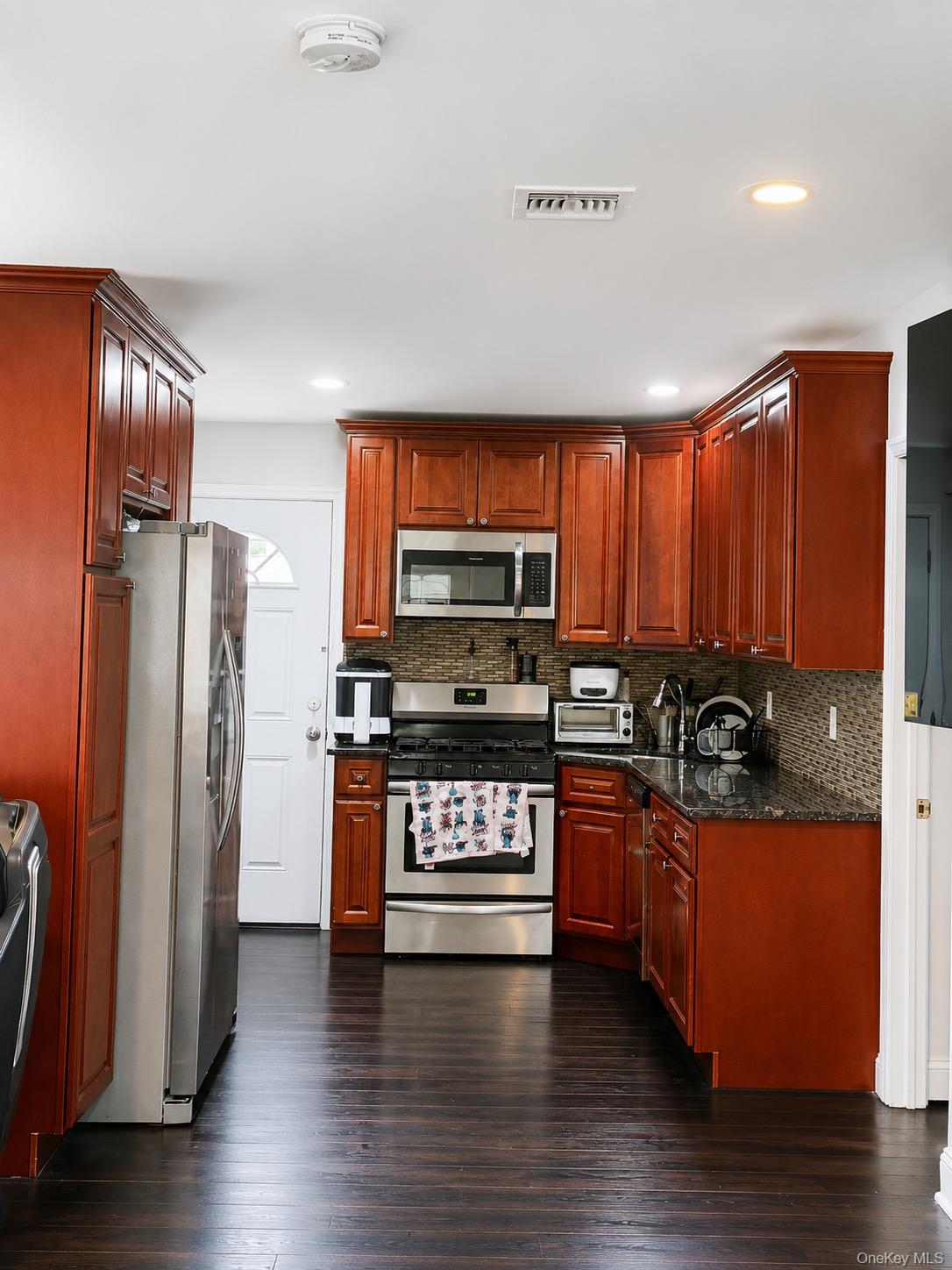 1013 Merriam Road – For Sale photo 5