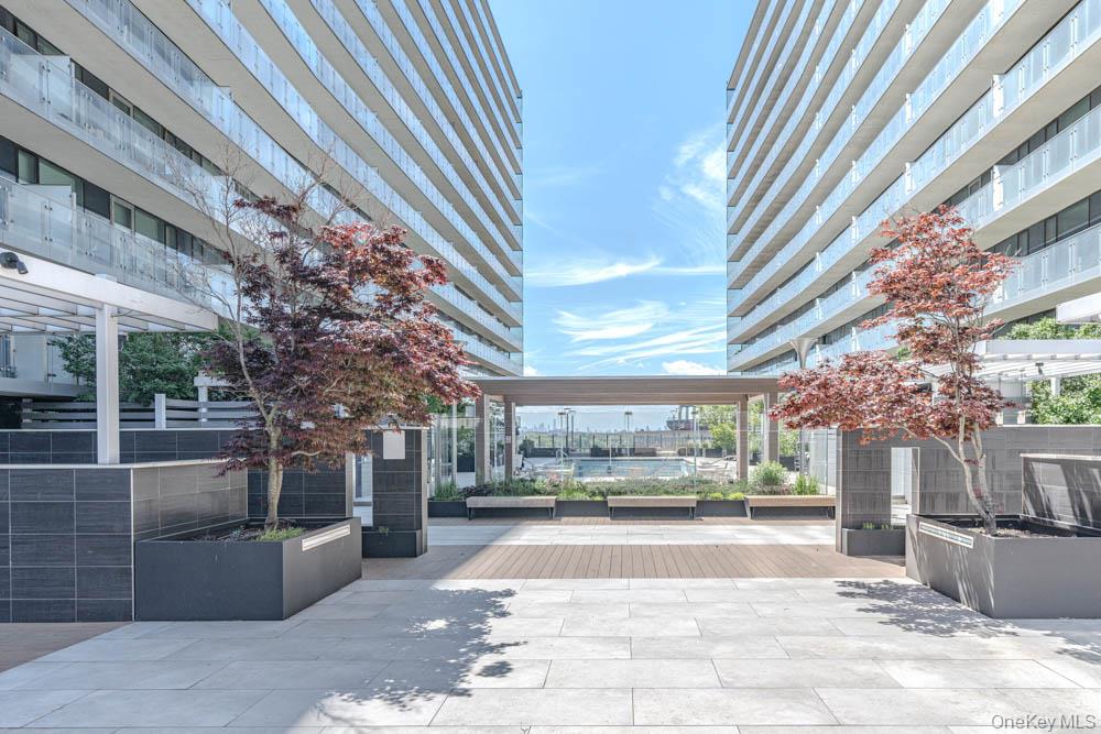 131-05 40th Road, Unit 12B photo 3