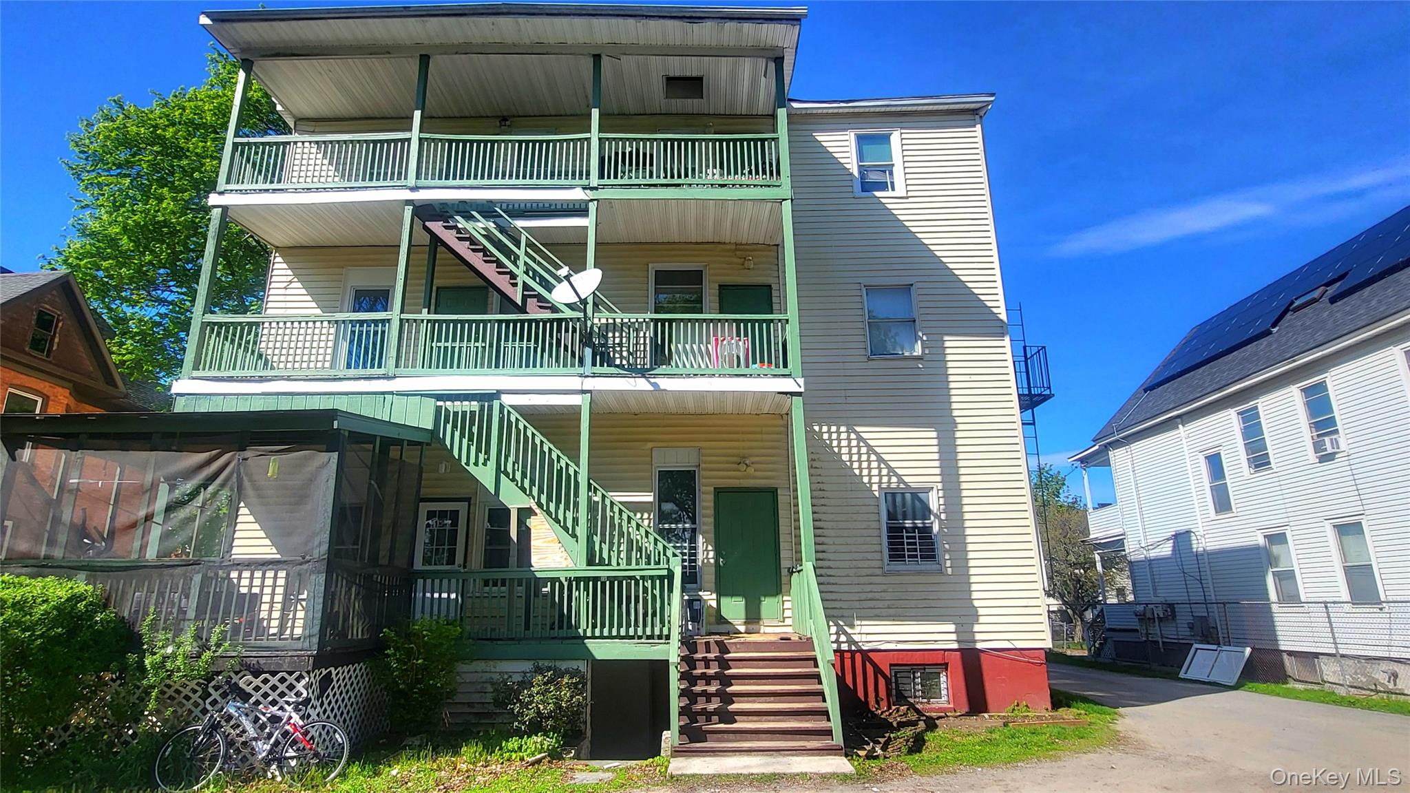 242 Mansion Street – For Sale photo 5