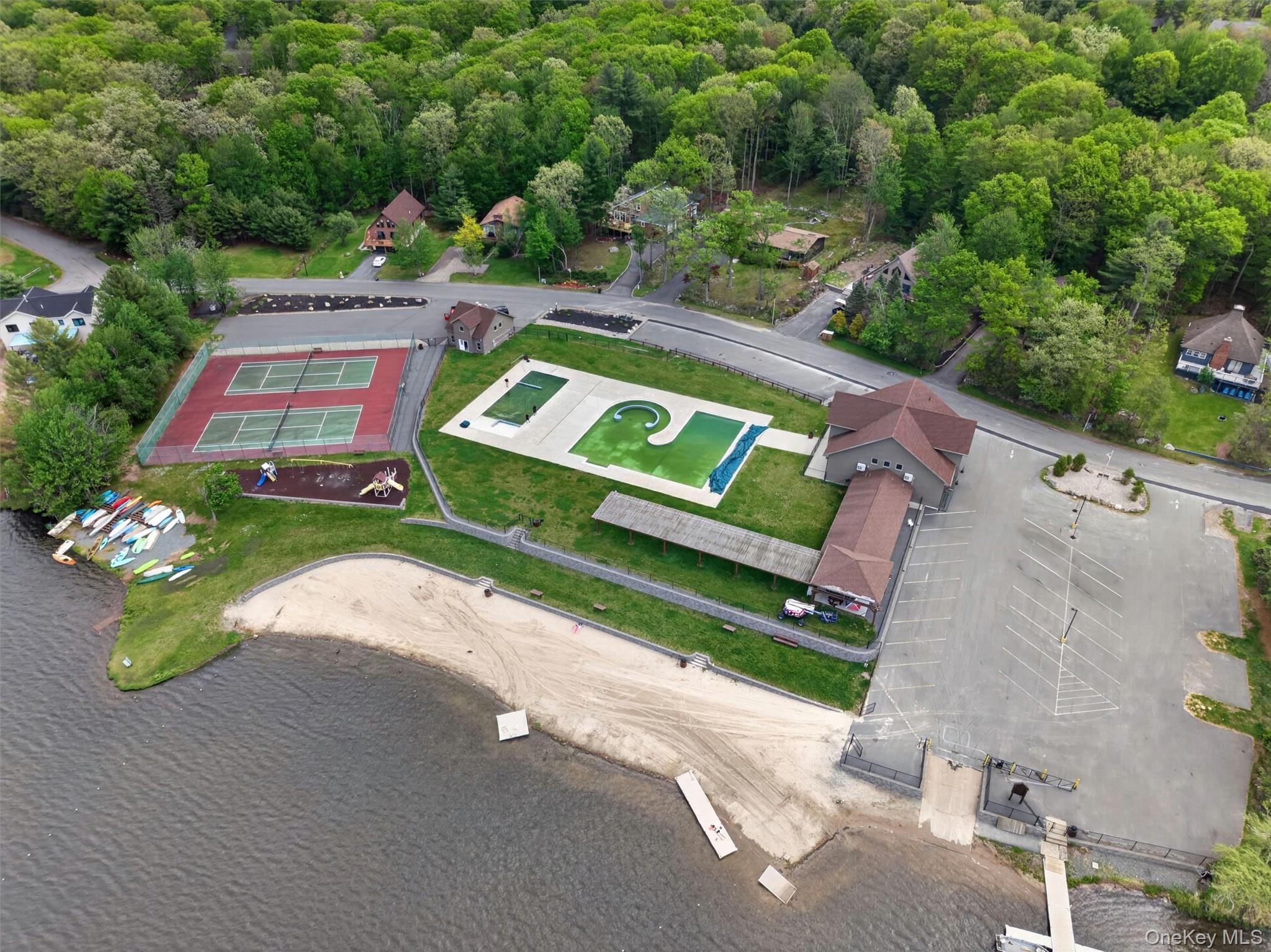 117 Lake Shore Drive W – For Sale photo 45